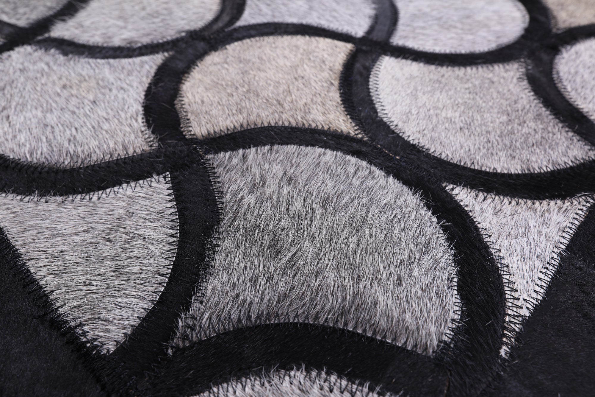 Natural Cowhide Hand Stitched Patchwork Rug - 4' 0" X 6' 0" - Golden Nile