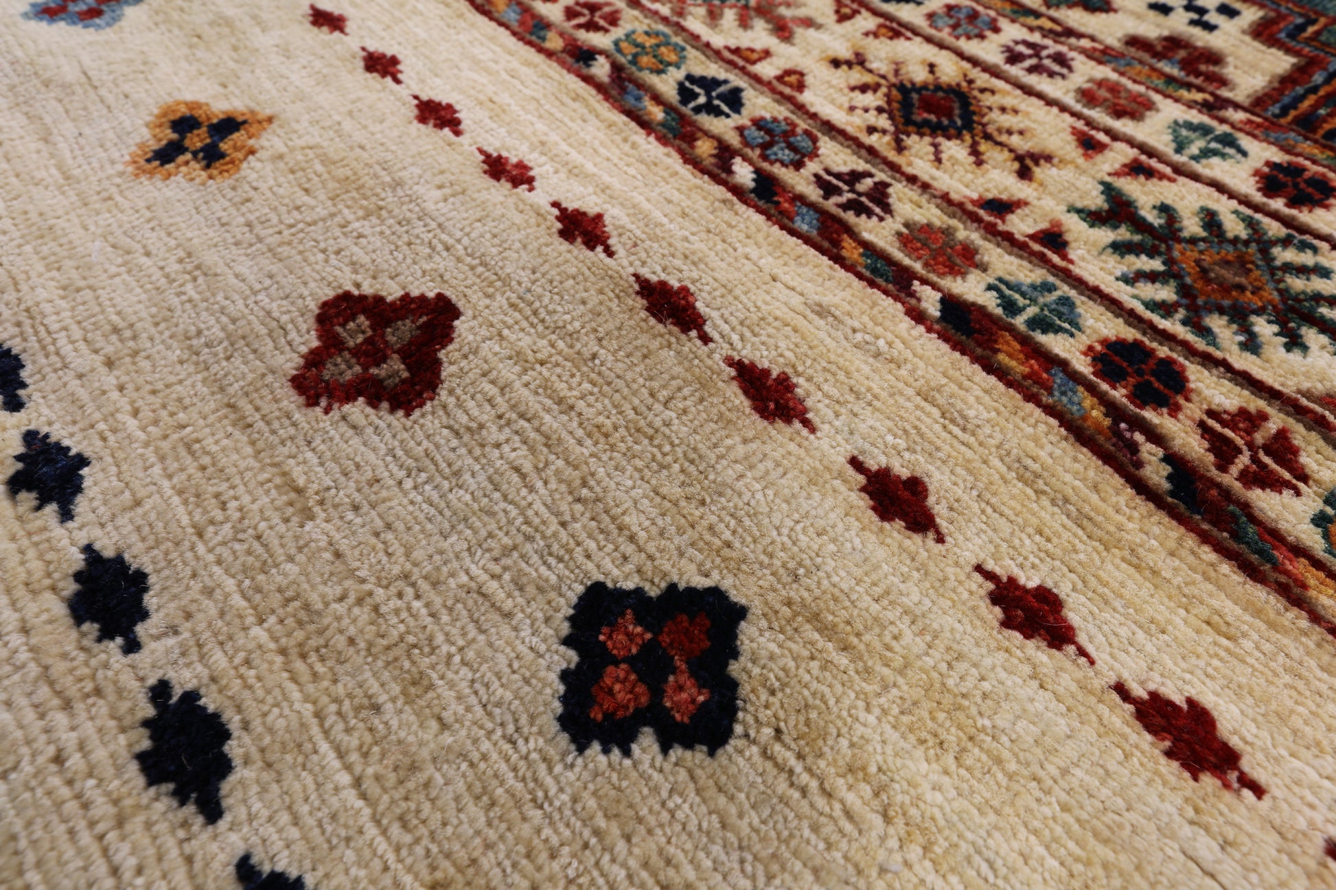 Khorjin Persian Gabbeh Hand Knotted Wool Area Rug - 8' 2" X 11' 3" - Golden Nile