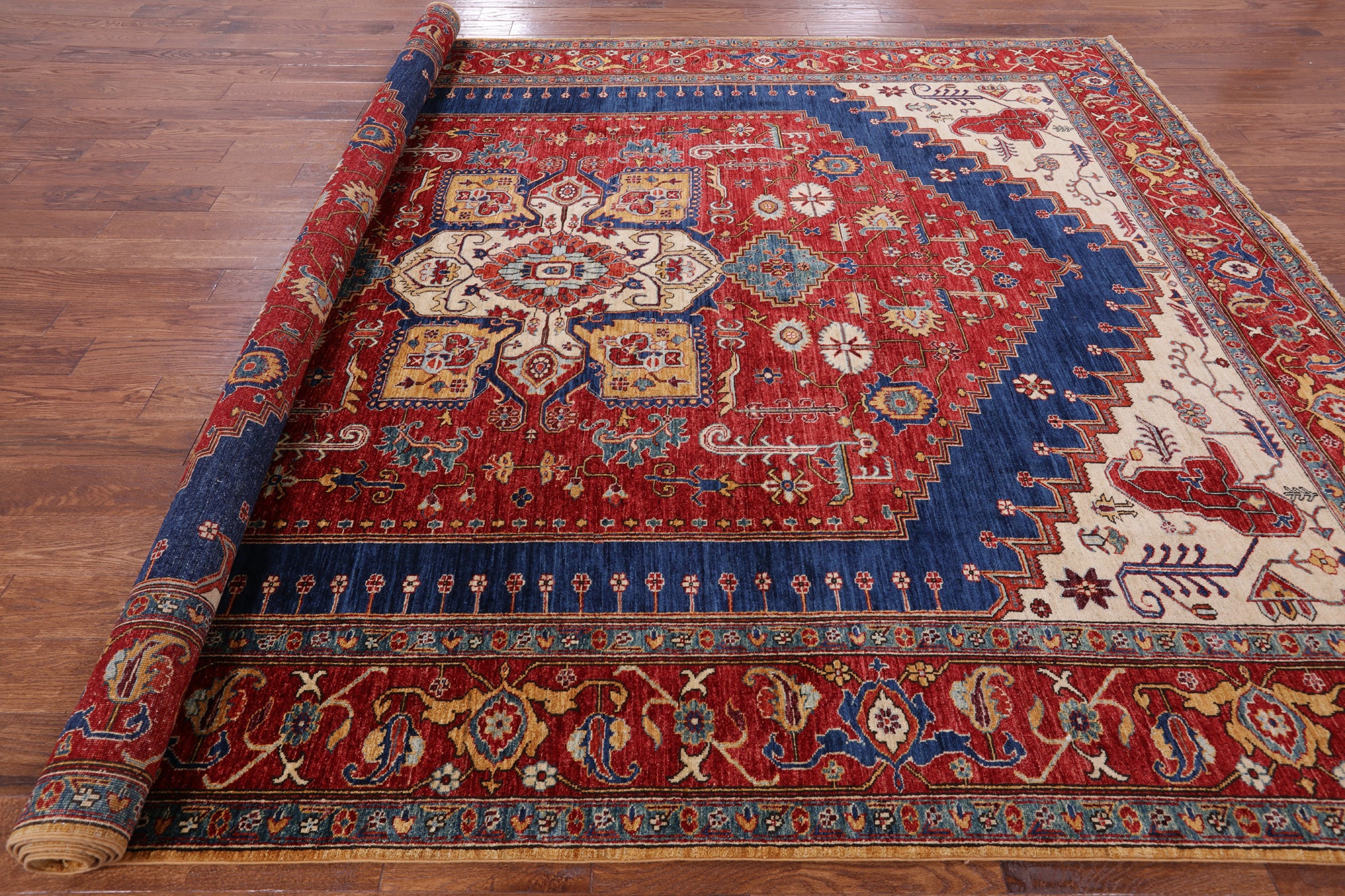 Red Persian Fine Serapi Hand Knotted Wool Area Rug - 8' 11" X 12' 1" - Golden Nile