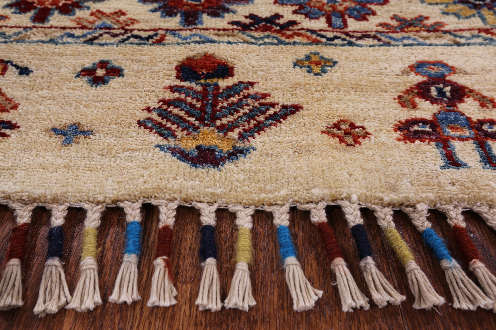 Ivory Tribal Gabbeh Handmade Wool Area Rug - 5' 9" X 8' 0" - Golden Nile