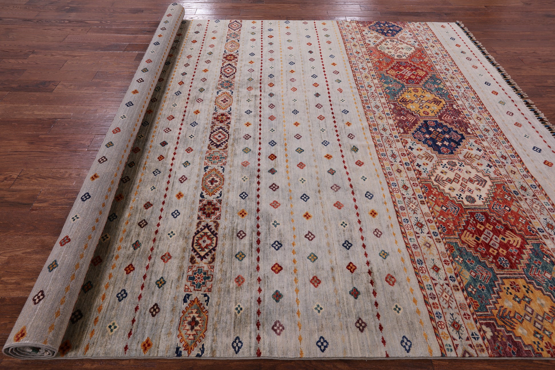 Khorjin Persian Gabbeh Hand Knotted Wool Area Rug - 8' 3" X 11' 2" - Golden Nile