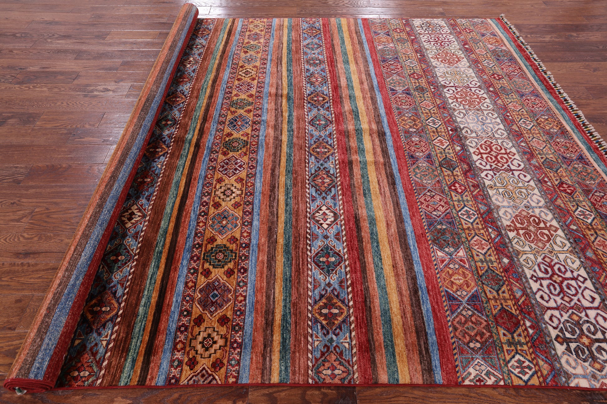 Khorjin Persian Gabbeh Handmade Wool Area Rug - 7' 10" X 10' 8" - Golden Nile