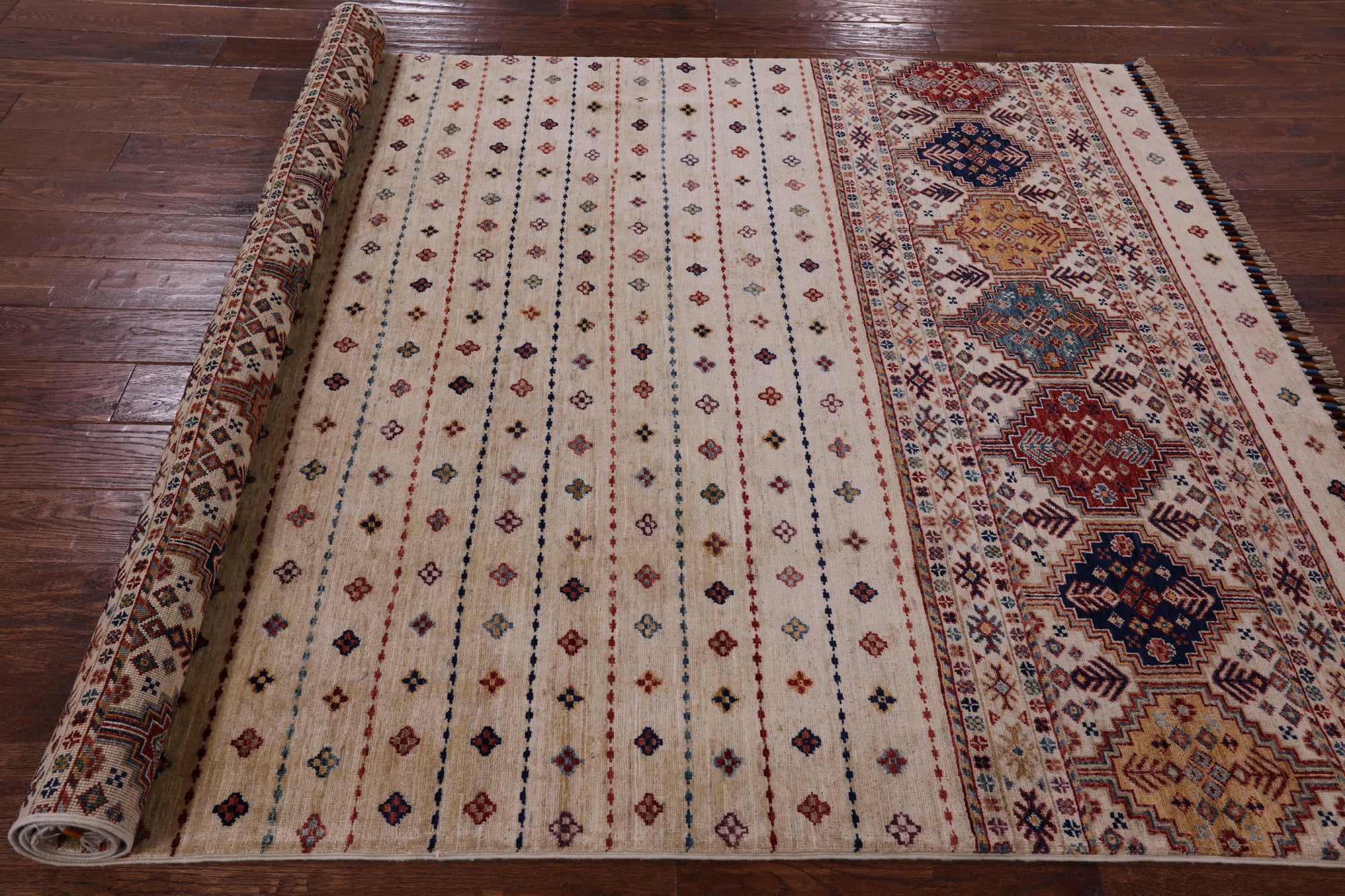 Ivory Khorjin Persian Gabbeh Hand Knotted Wool Area Rug - 5' 8" X 7' 9" - Golden Nile