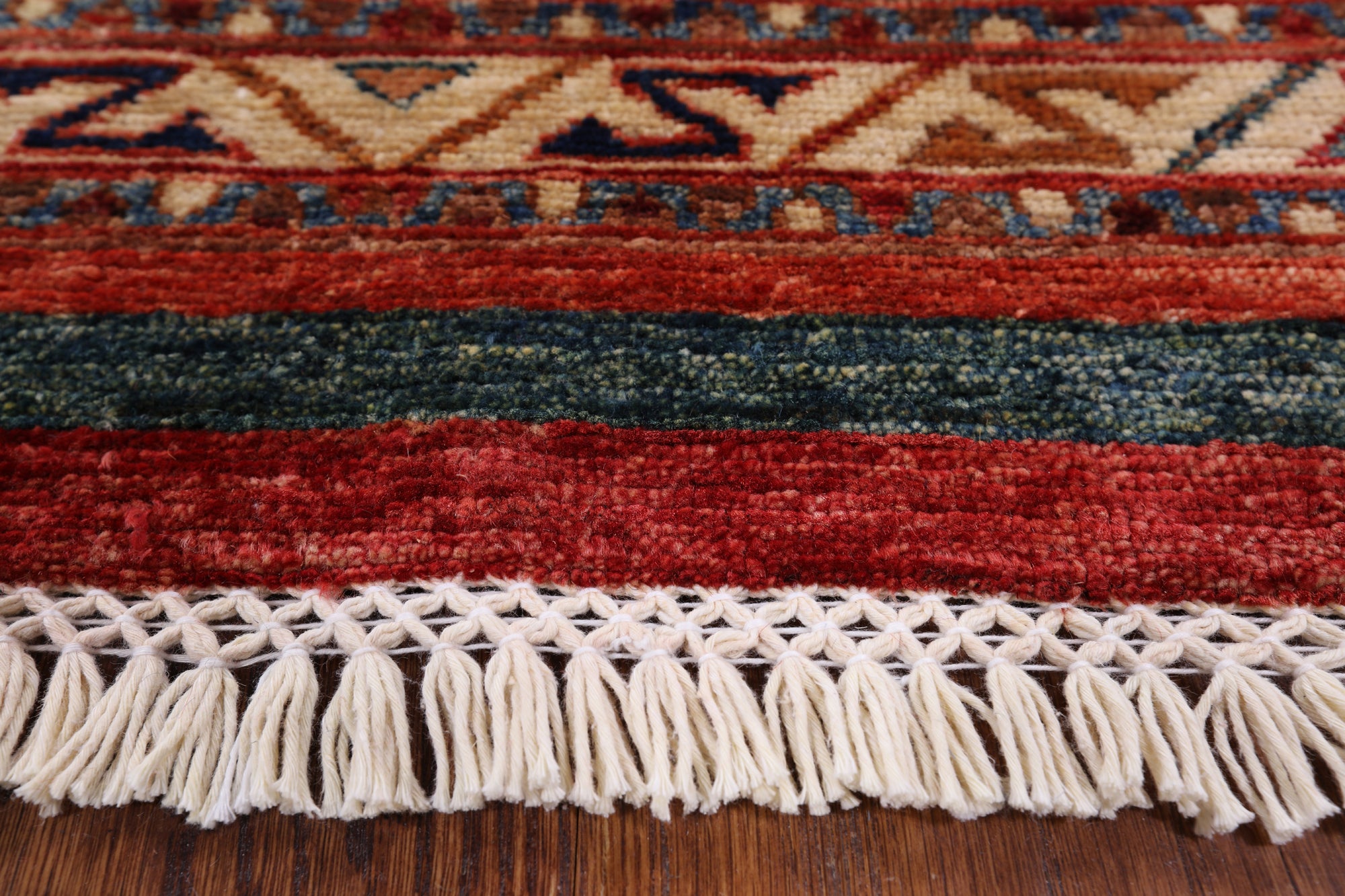 Khorjin Persian Gabbeh Hand Knotted Wool Area Rug - 5' 5" X 7' 11" - Golden Nile