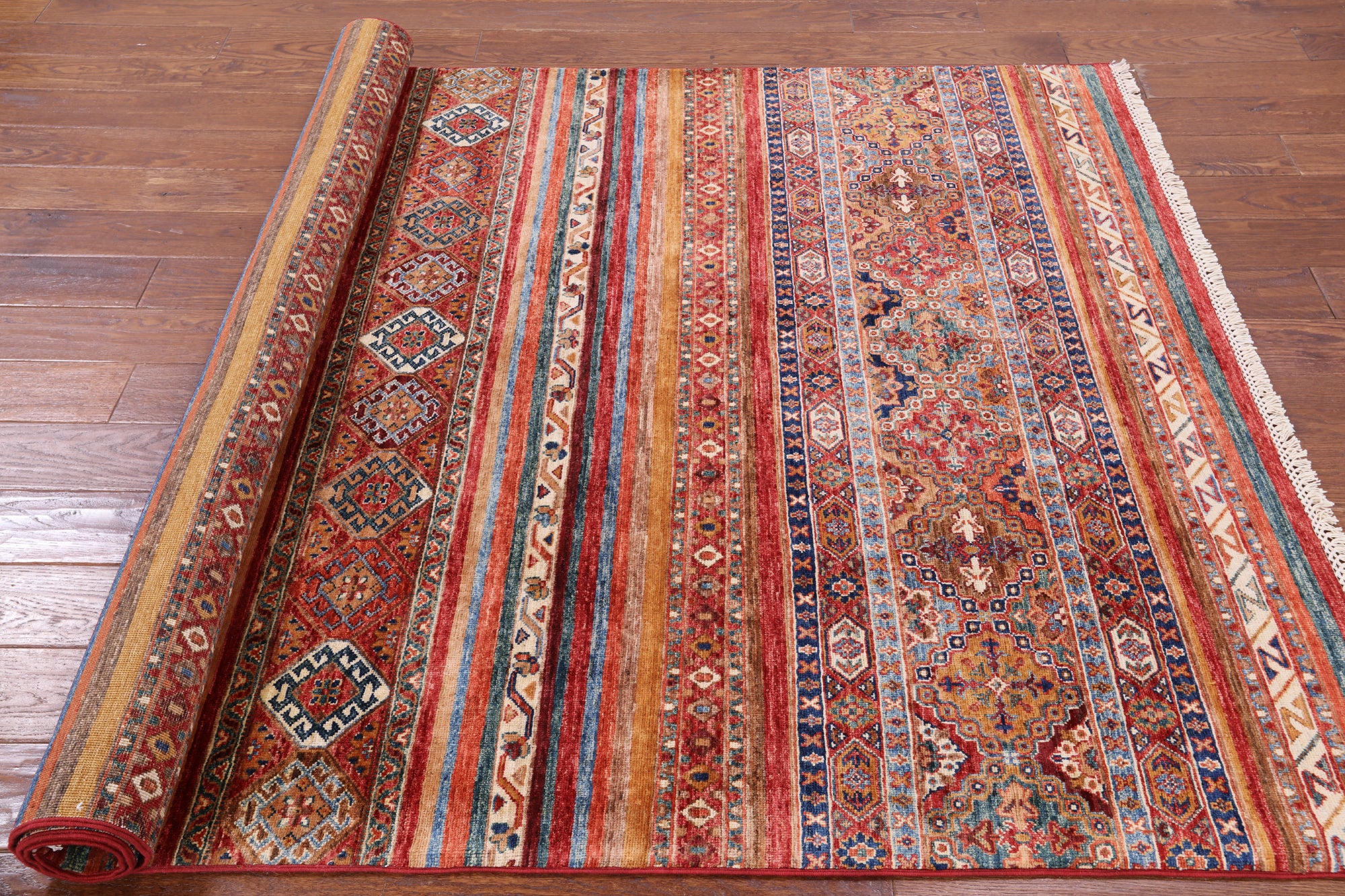 Khorjin Persian Gabbeh Hand Knotted Wool Area Rug - 5' 5" X 7' 11" - Golden Nile