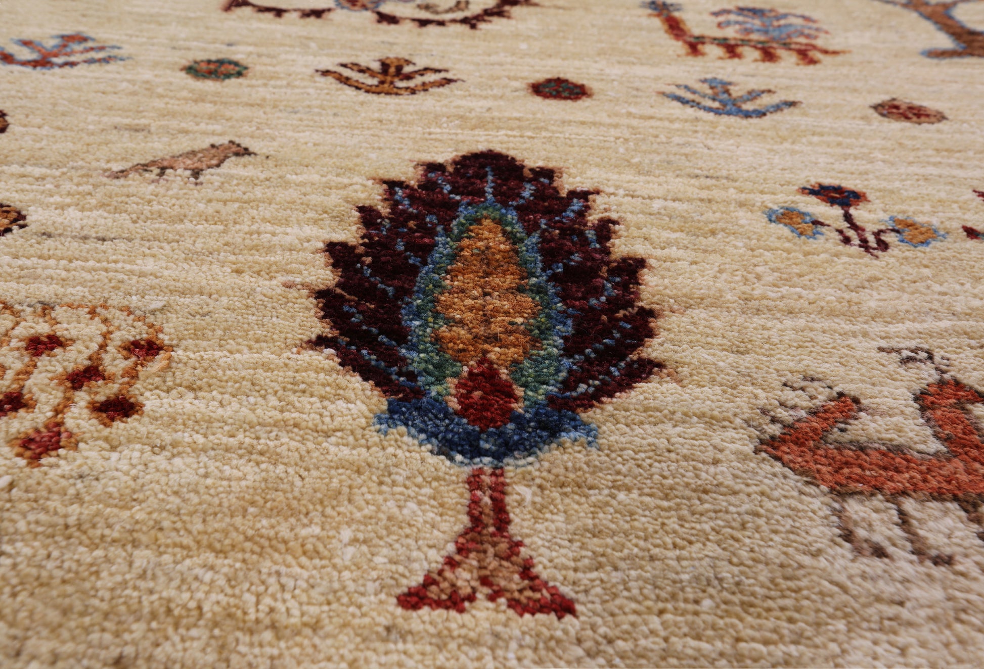Ivory Tribal Persian Gabbeh Hand Knotted Wool Area Rug - 6' 6" X 9' 4" - Golden Nile