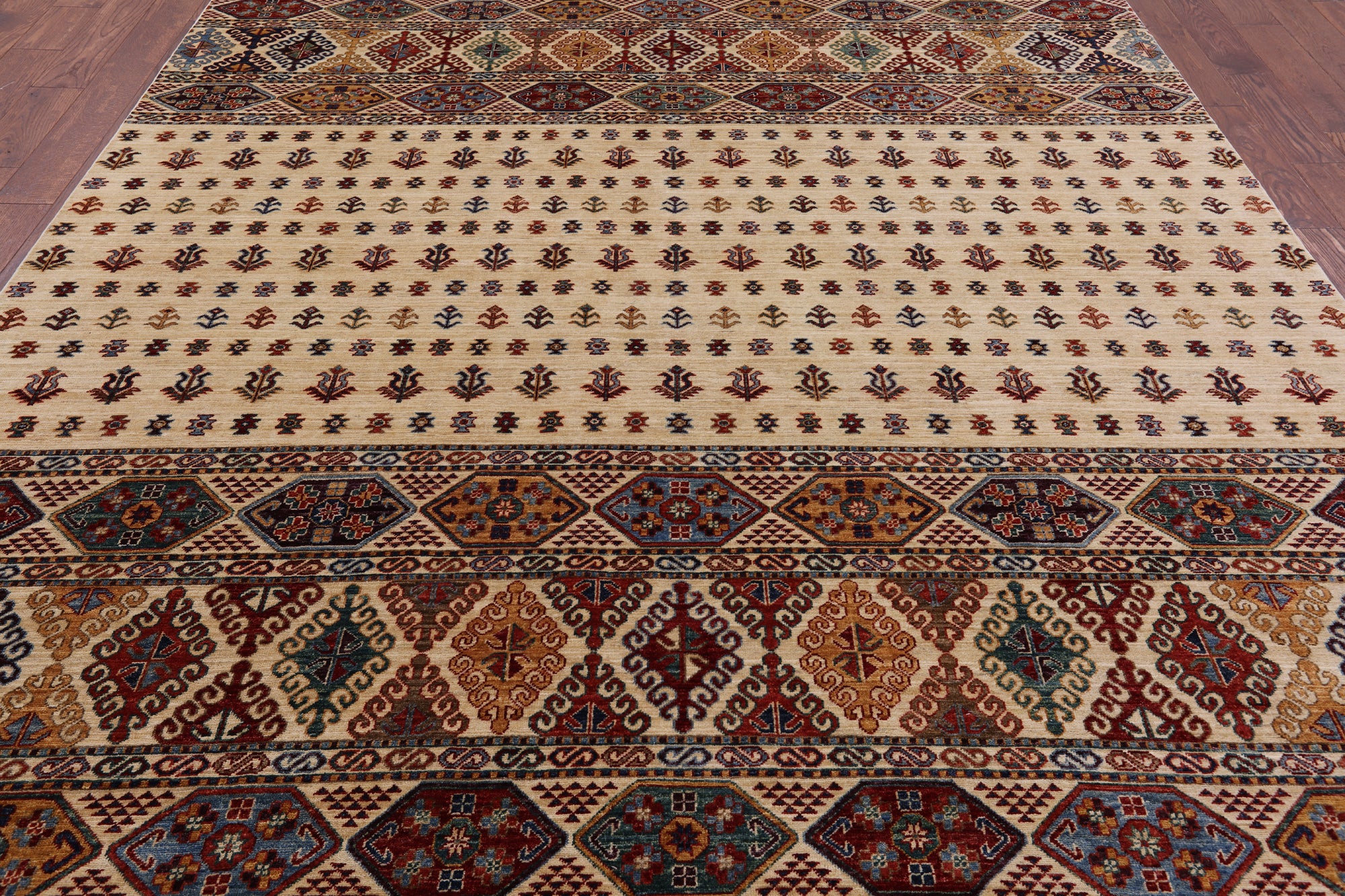Ivory Persian Gabbeh Handmade Wool Area Rug - 8' 4" X 9' 6" - Golden Nile