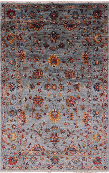 Peshawar Hand Knotted Wool Area Rug - 4' 1" X 6' 5" - Golden Nile