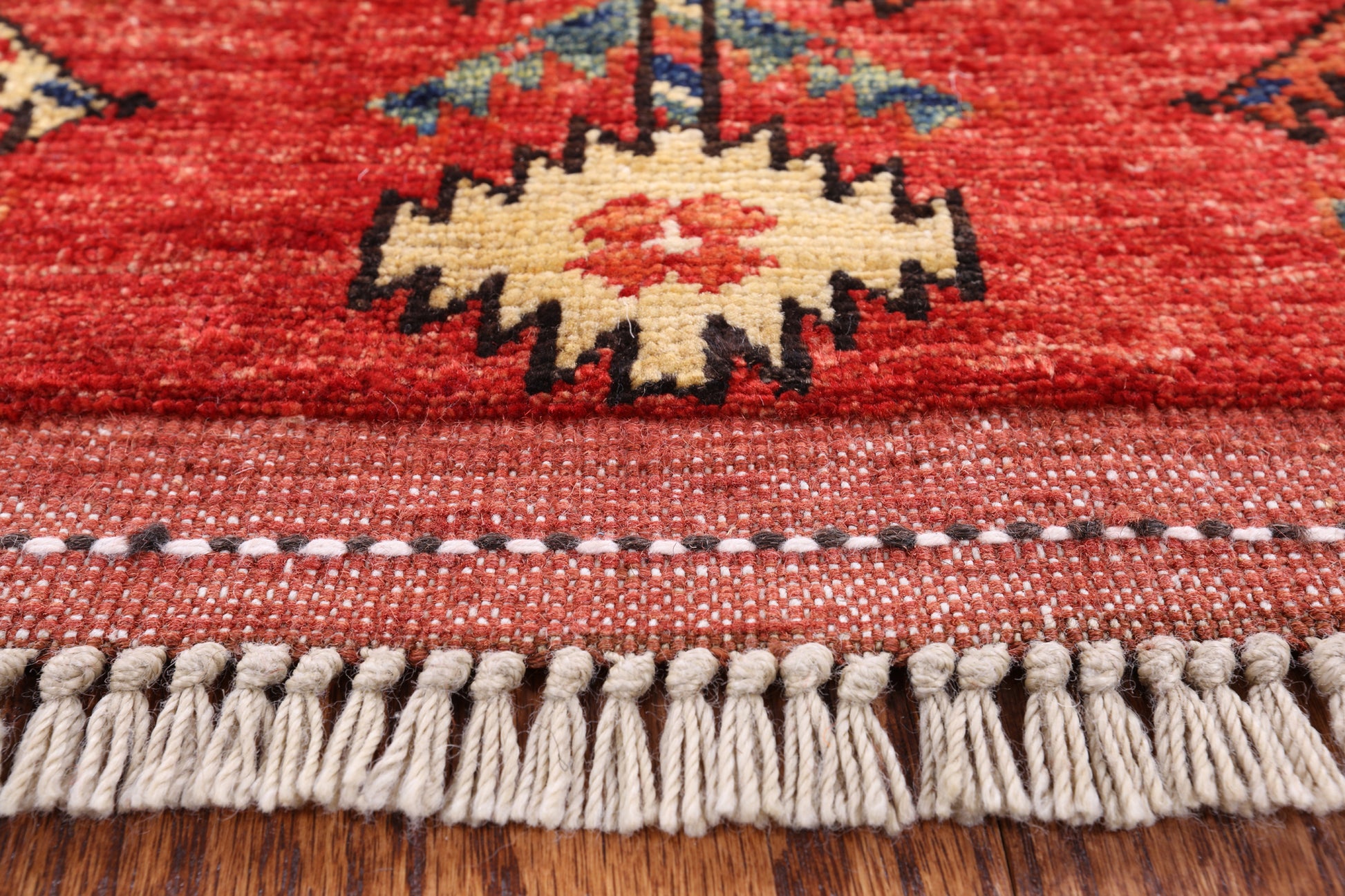 Red Turkmen Ersari Hand Knotted Wool Area Rug - 5' 7" X 8' 0" - Golden Nile