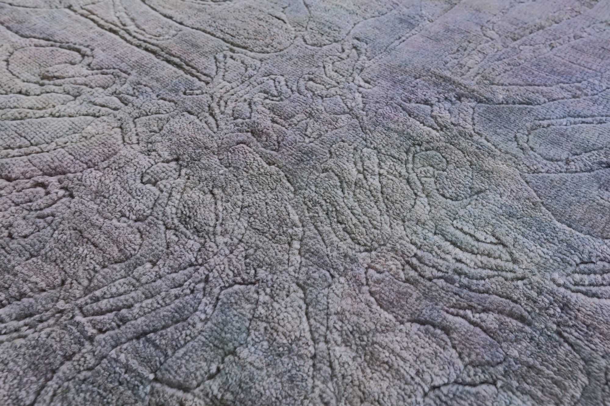 Carved Full Pile Overdyed Hand Knotted Wool Area Rug - 4' 2" X 5' 10" - Golden Nile
