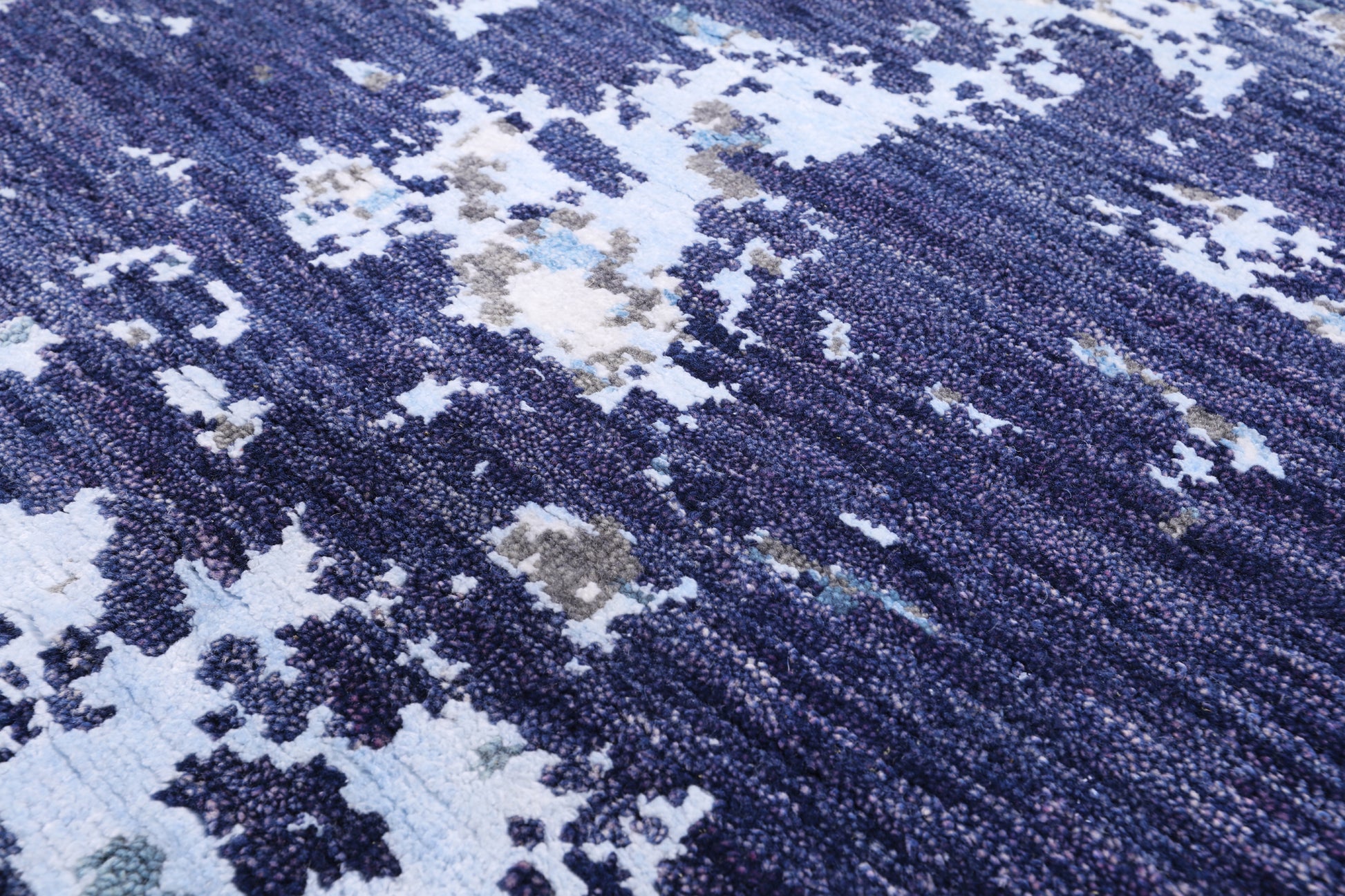 Modern Hand Knotted Wool & Silk Rug - 7' 11" X 10' 1" - Golden Nile