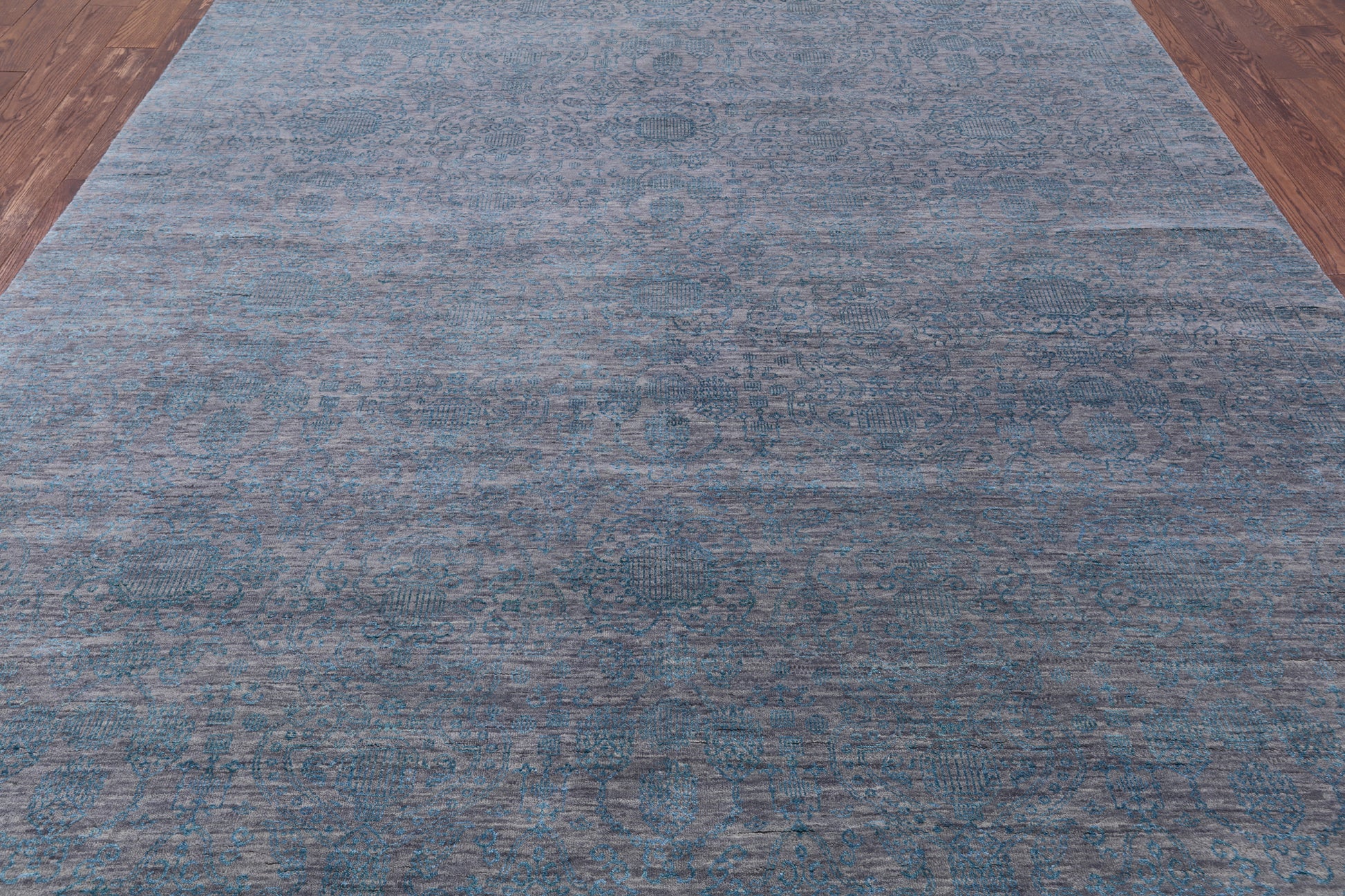 Grey Modern Hand Knotted Wool & Silk Rug - 7' 11" X 10' 4" - Golden Nile