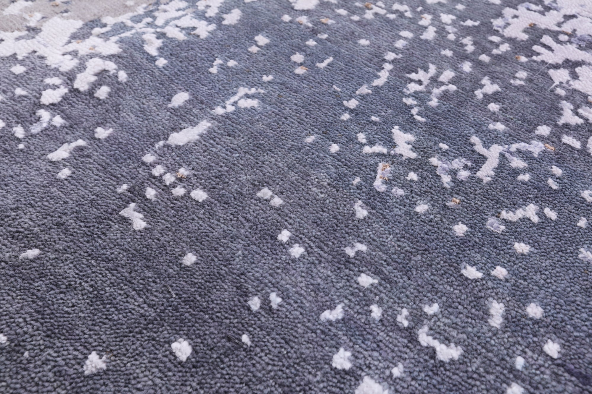 Modern Hand Knotted Wool & Silk Rug - 7' 11" X 9' 10" - Golden Nile
