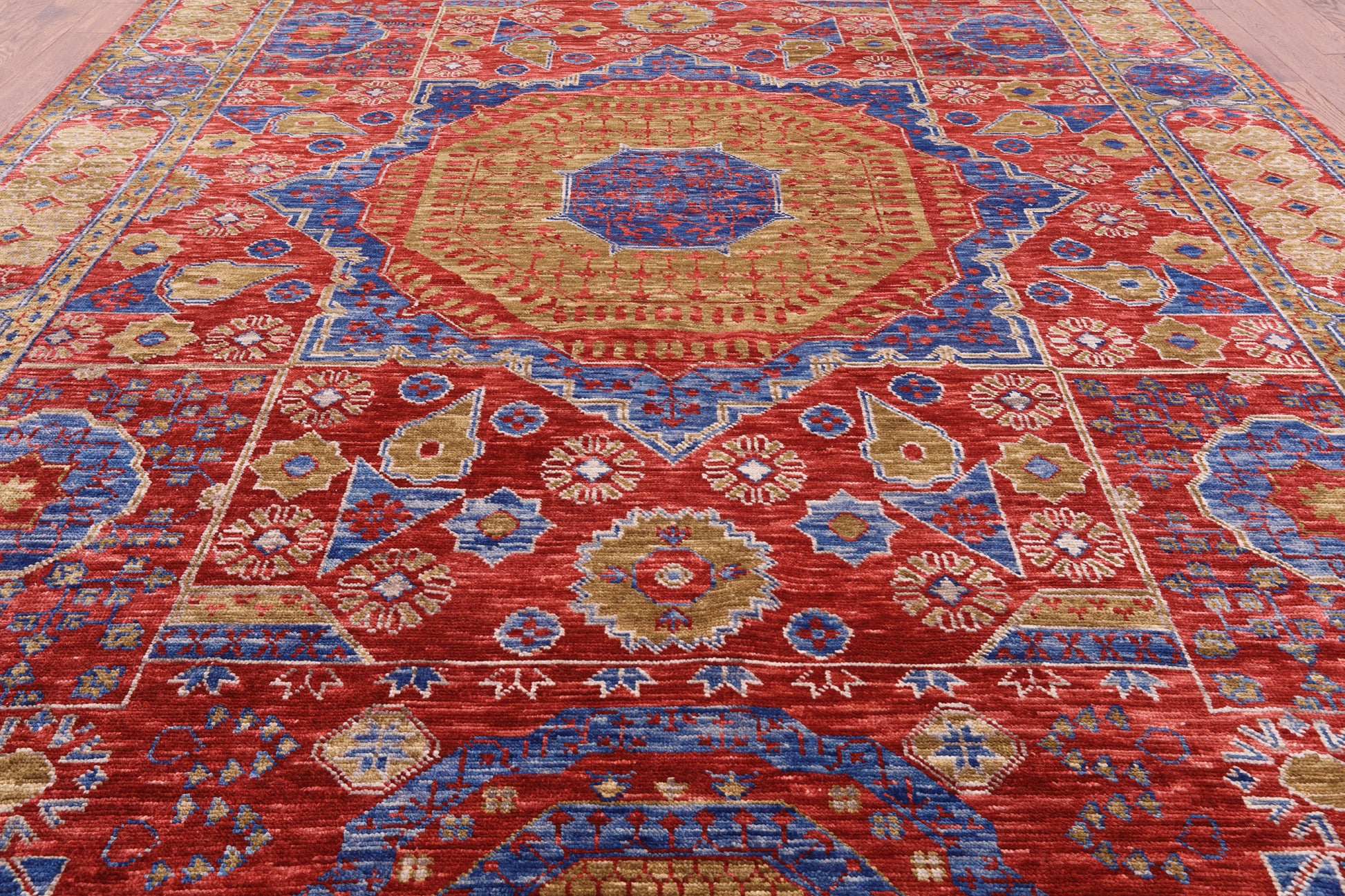 Geometric Persian Mamluk Hand-Knotted Wool Rug - 10' 2" X 13' 9" - Golden Nile