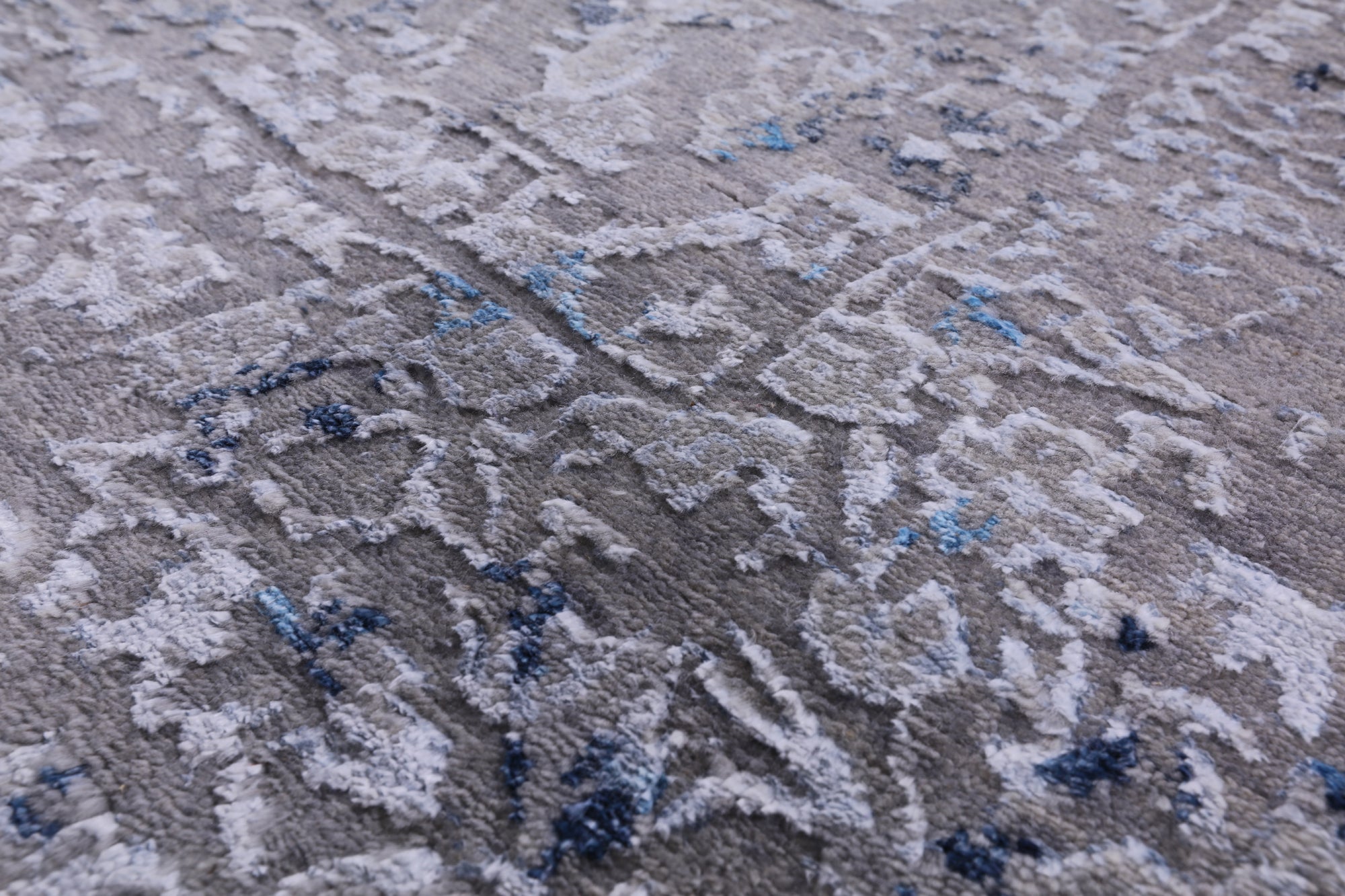 Grey Modern Handmade Wool & Silk Rug - 7' 9" X 10' 2" - Golden Nile