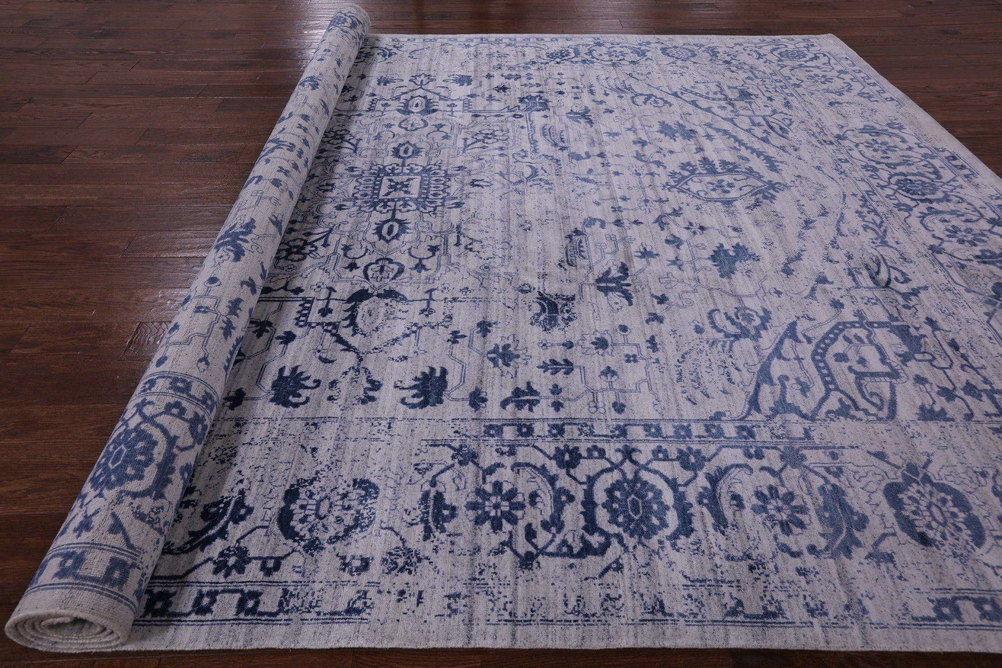 Grey Persian Fine Serapi Handmade Wool & Silk Rug - 8' 10" X 12' 1" - Golden Nile