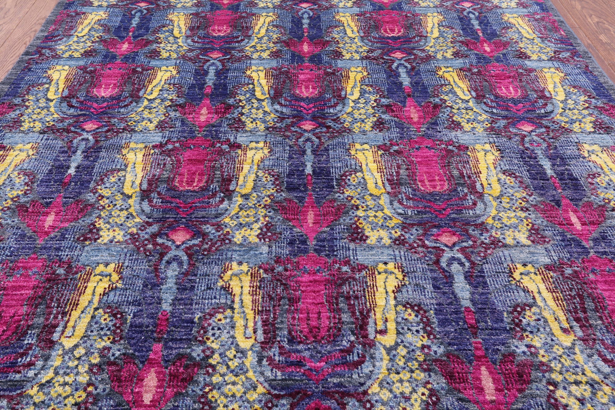 Square William Morris Hand Knotted Wool Rug - 5' 3" X 5' 3" - Golden Nile