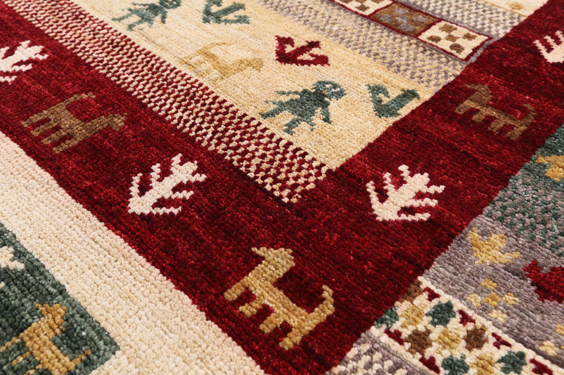 Tribal Gabbeh Handmade Wool Rug - 4' 10" X 6' 6" - Golden Nile