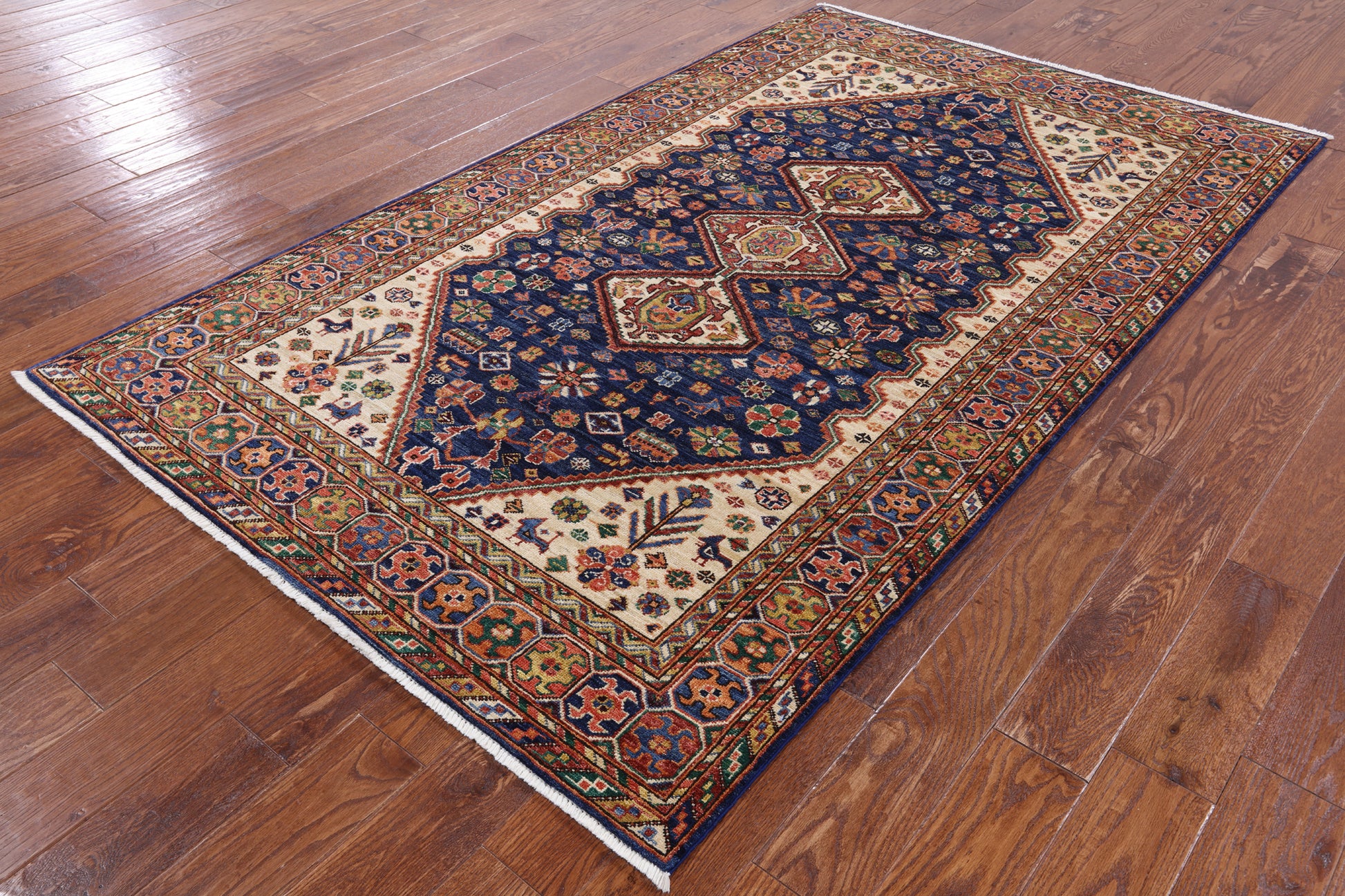 Fine Heriz Hand Knotted Wool Rug - 4' 10" X 8' 1" - Golden Nile