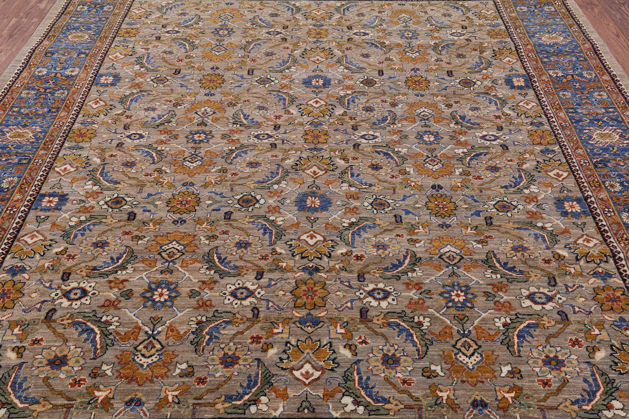 Fine Serapi Hand Knotted Wool Rug - 8' 1" X 9' 6" - Golden Nile