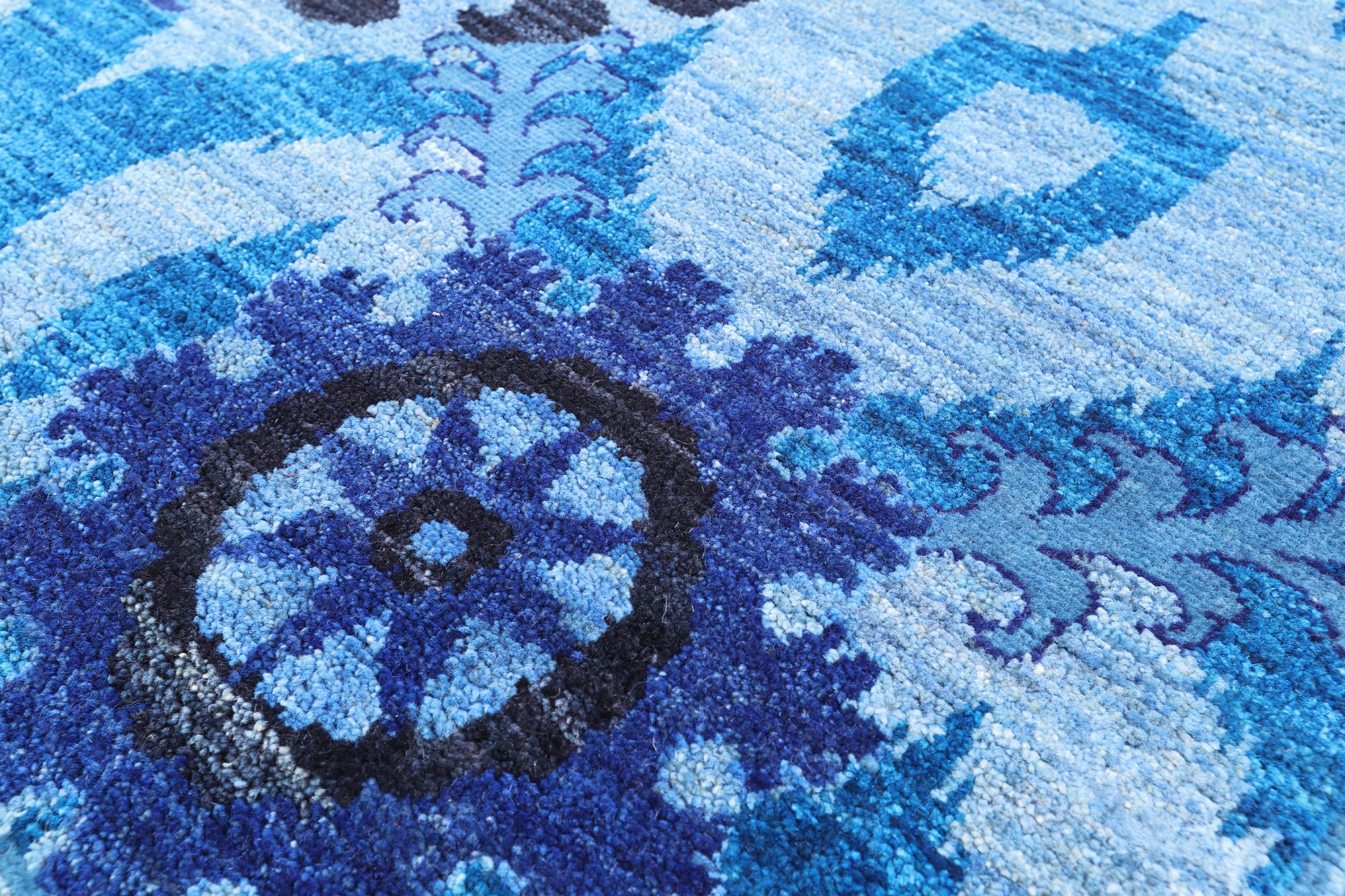 Blue William Morris Hand Knotted Wool Rug - 4' 3" X 6' 6" - Golden Nile