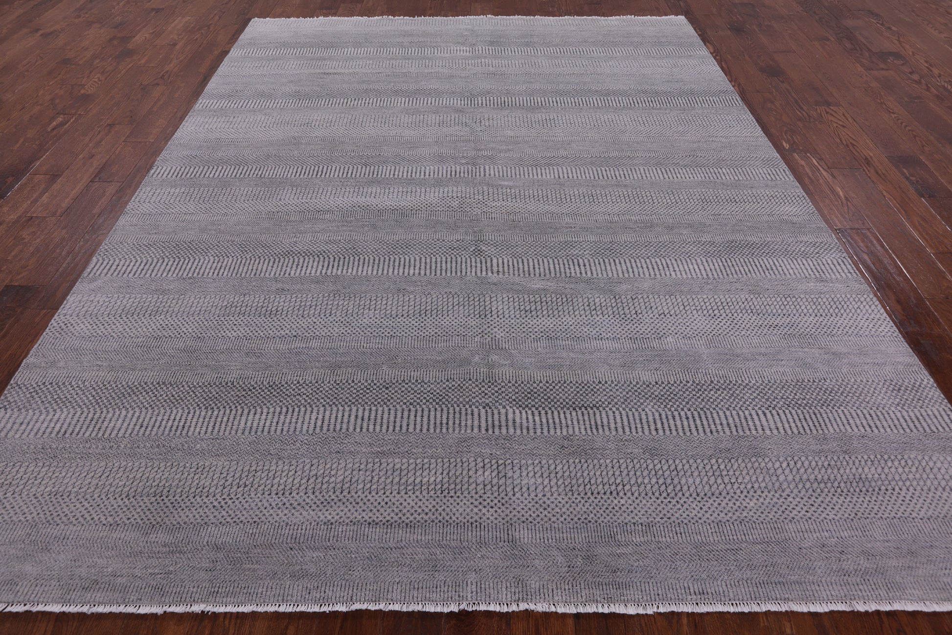 Grey Savannah Grass Hand Knotted Wool & Silk Rug - 8' 1" X 10' 1" - Golden Nile
