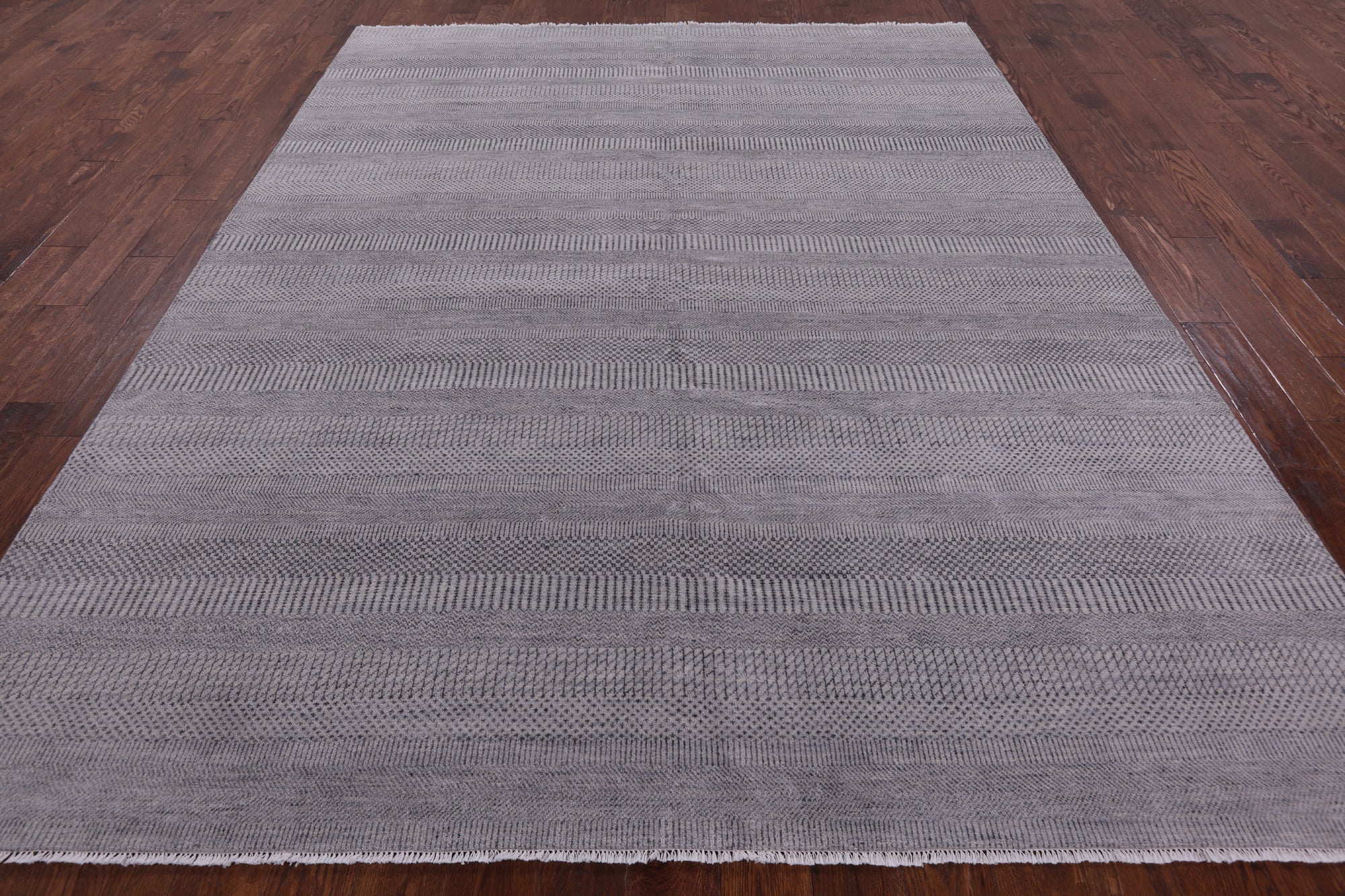 Grey Savannah Grass Hand Knotted Wool & Silk Rug - 8' 1" X 10' 1" - Golden Nile