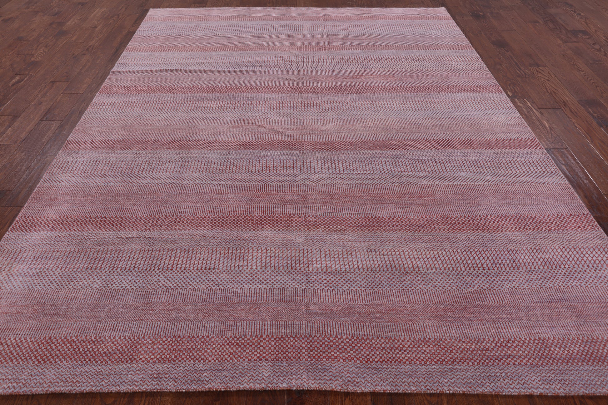 Savannah Grass Hand Knotted Wool & Silk Rug - 8' 1" X 10' 1" - Golden Nile