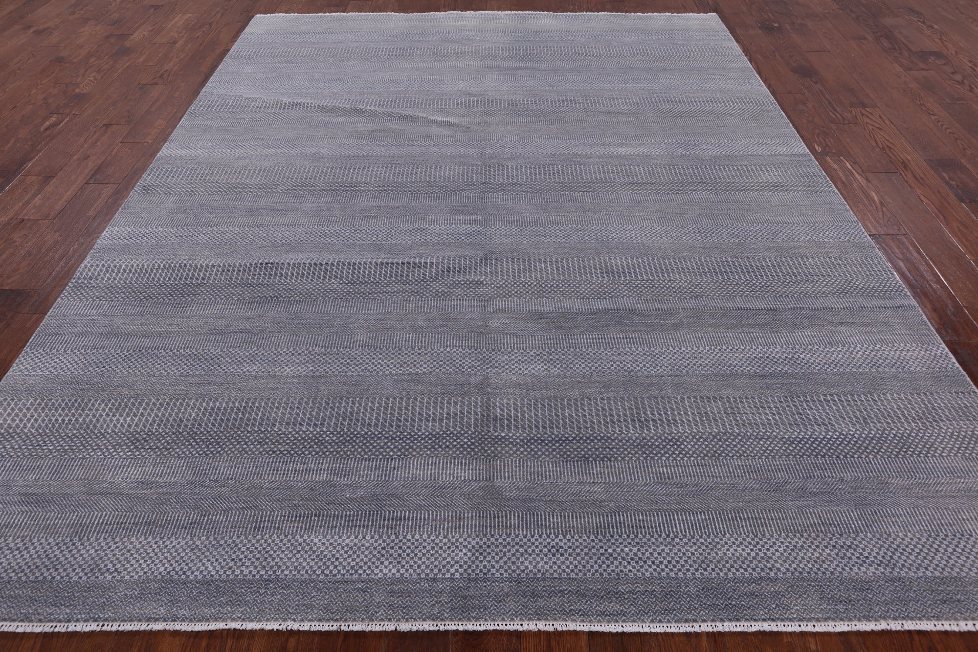 Grey Savannah Grass Handmade Wool & Silk Rug - 8' 2" X 10' 3" - Golden Nile