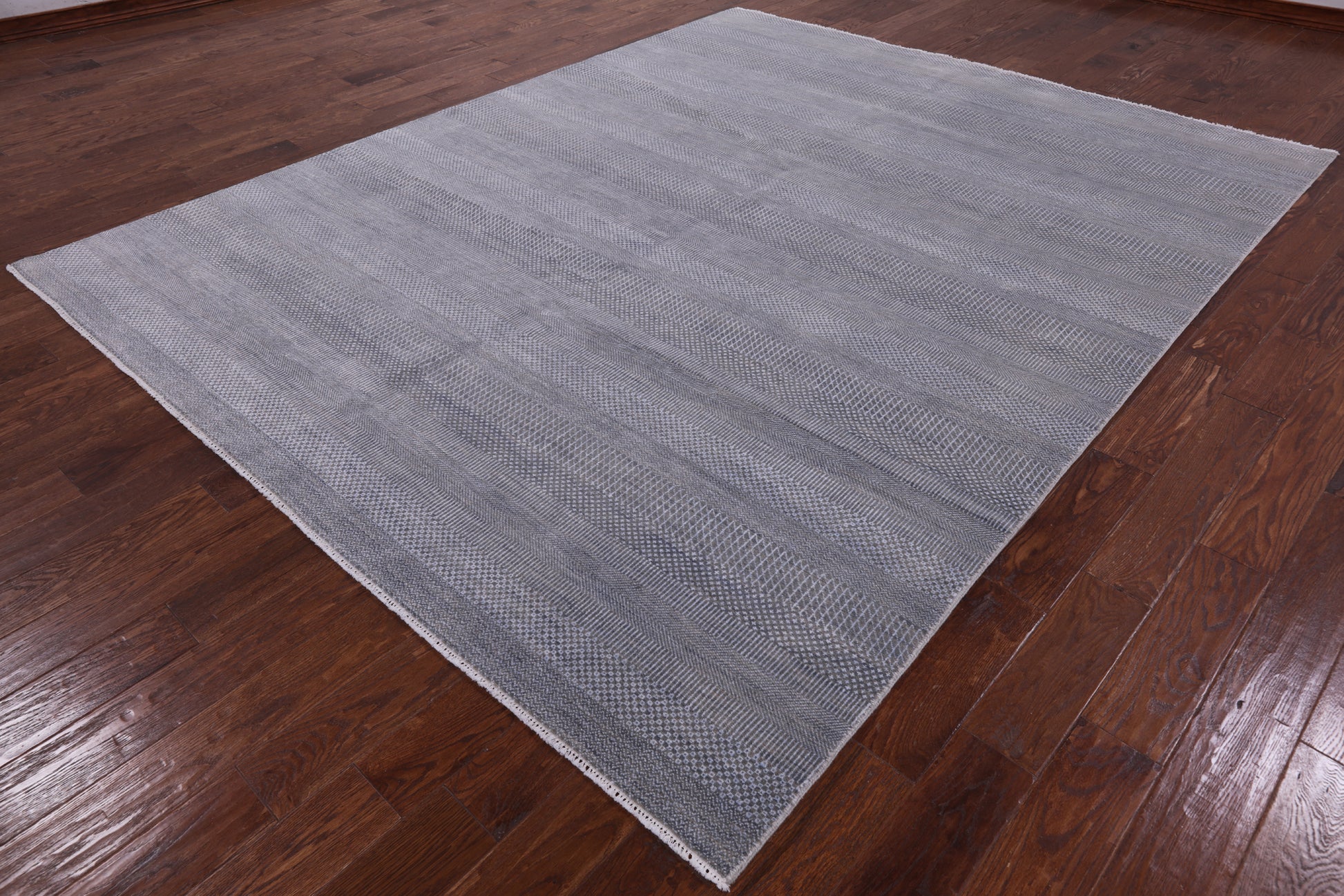 Grey Savannah Grass Handmade Wool & Silk Rug - 8' 2" X 10' 3" - Golden Nile