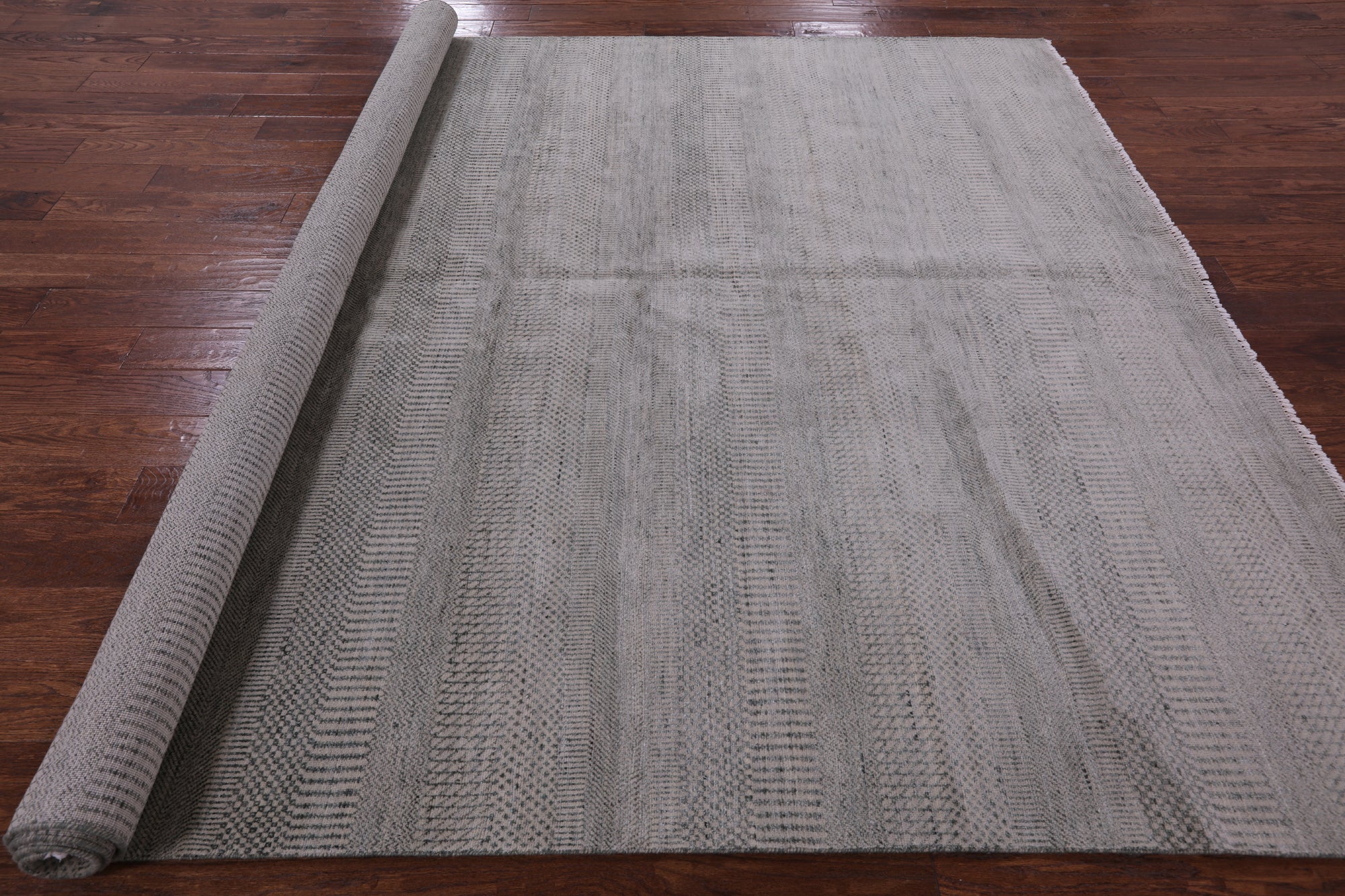 Savannah Grass Hand Knotted Wool & Silk Rug - 8' 2" X 10' 2" - Golden Nile