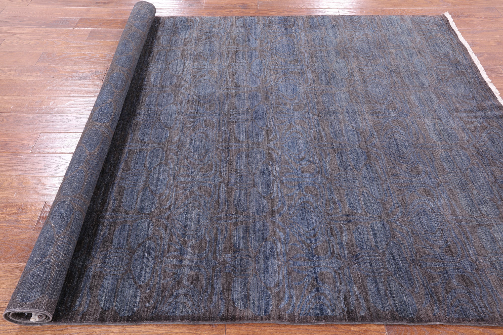 Modern Hand Knotted Wool Rug - 6' 3" X 8' 9" - Golden Nile