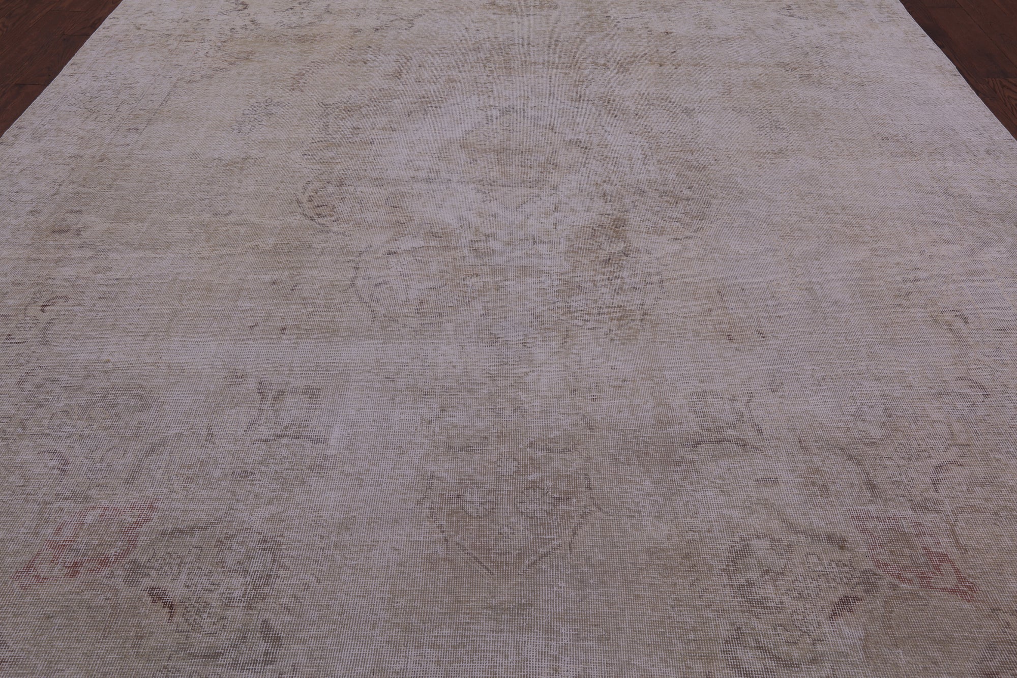 Ivory Persian Vintage White Wash Hand Knotted Wool Rug - 9' 7" X 12' 6" - Golden Nile