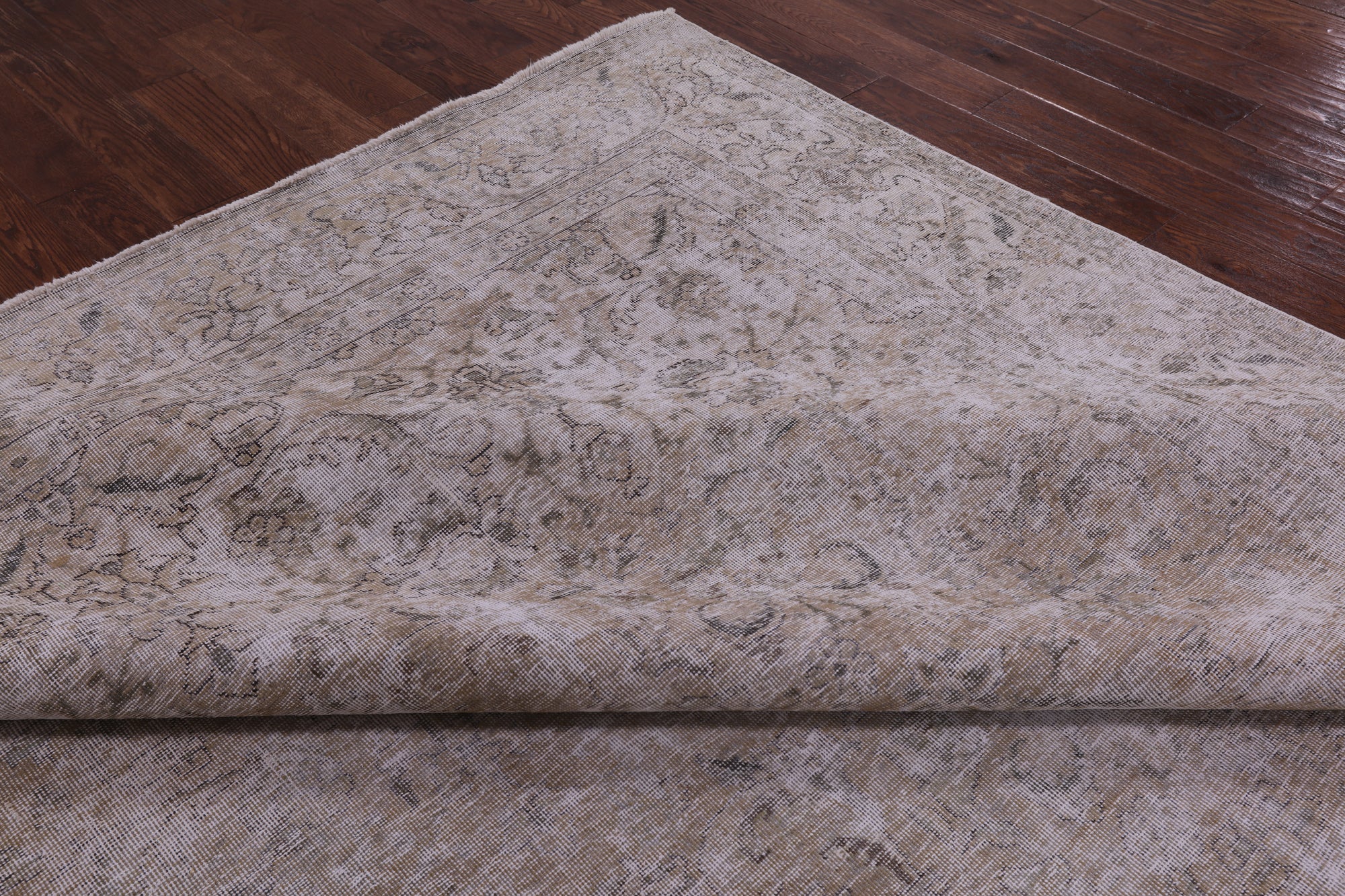 Ivory Persian Vintage White Wash Hand Knotted Wool Rug - 9' 5" X 12' 4" - Golden Nile