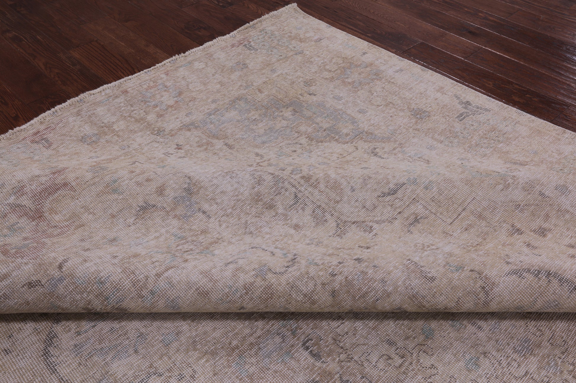 Ivory Persian Vintage White Wash Hand Knotted Wool Rug - 9' 5" X 12' 8" - Golden Nile