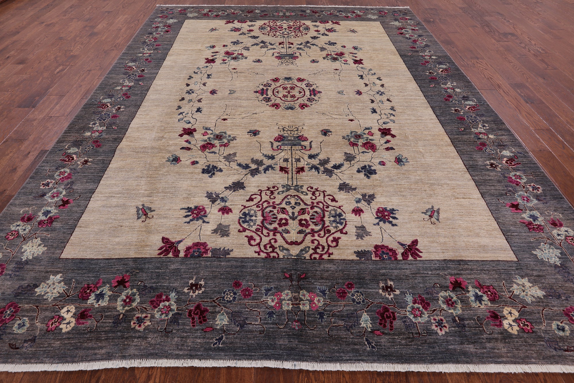 Ivory William Morris Hand Knotted Wool Rug - 9' 1" X 11' 10" - Golden Nile