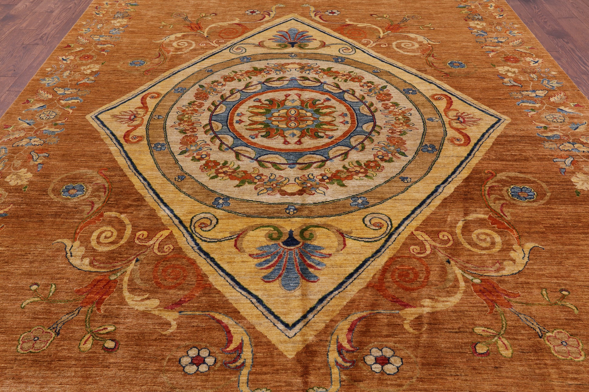 William Morris Handmade Wool Rug - 8' 10" X 11' 10" - Golden Nile