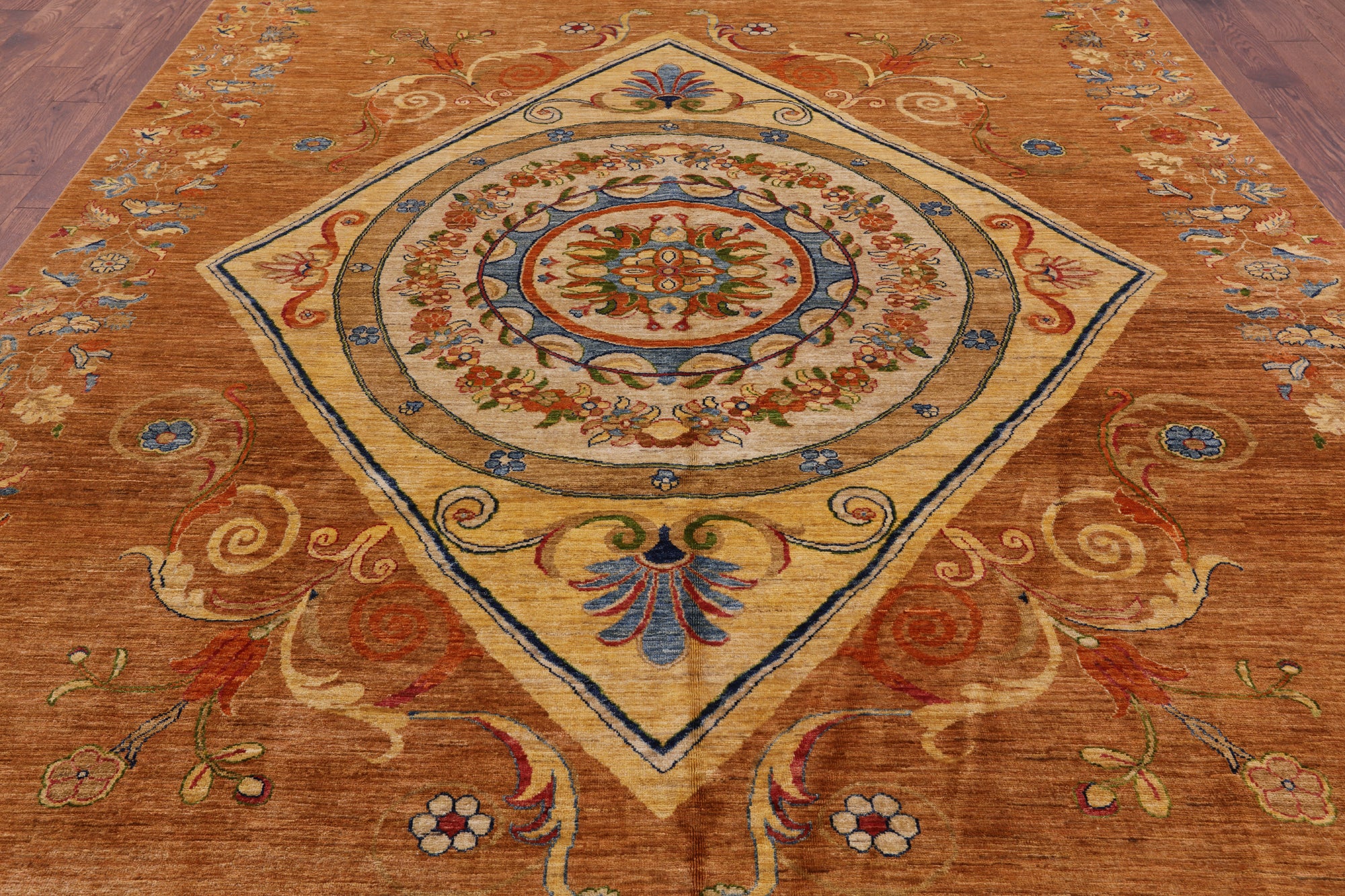 William Morris Handmade Wool Rug - 8' 10" X 11' 10" - Golden Nile
