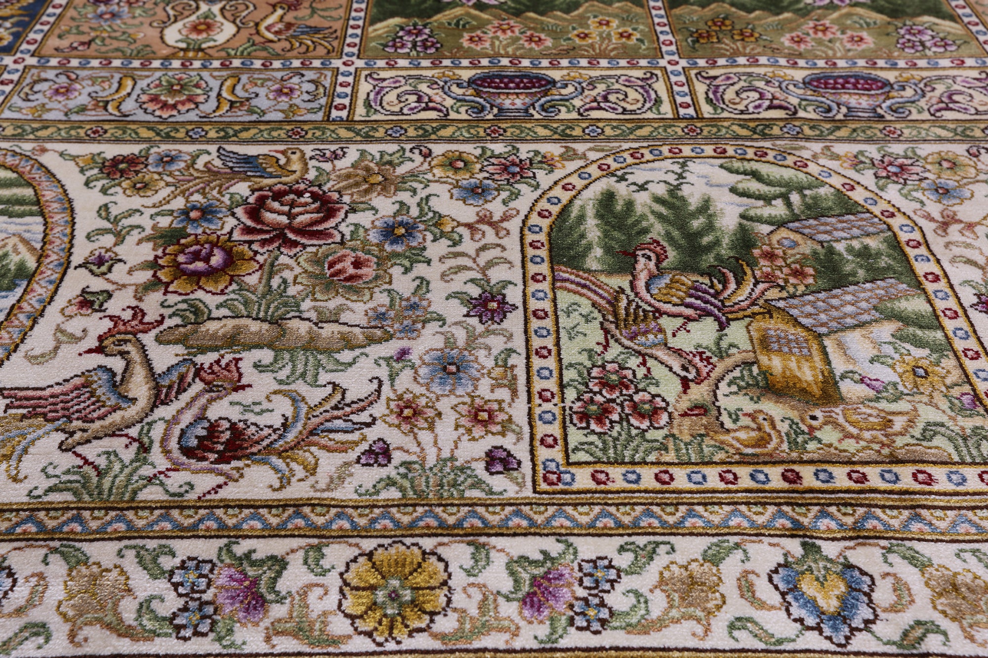 High End Persian 100% Silk Hand Knotted Rug - 8' 0" X 10' 0'' - Golden Nile