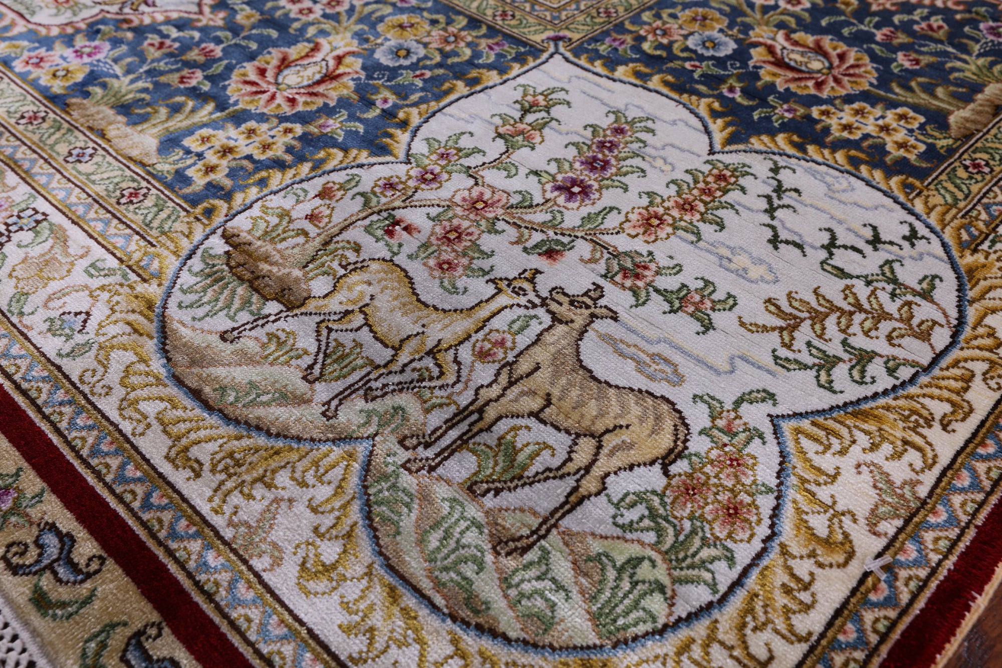 High End Persian 100% Silk Hand Knotted Rug - 8' 0" X 10' 0'' - Golden Nile