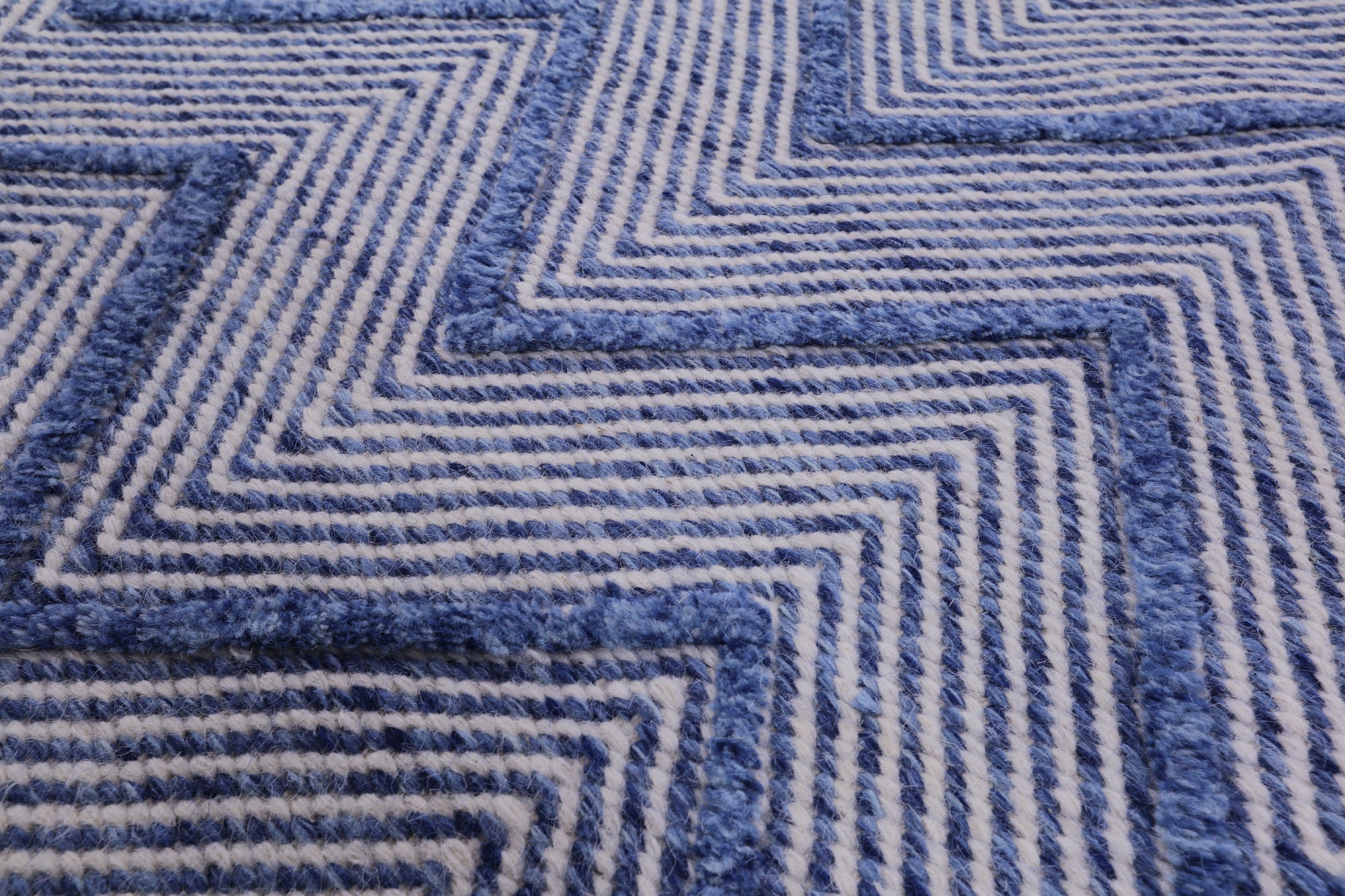 Modern Flat Weave Wool Rug - 9' 1" X 12' 1" - Golden Nile