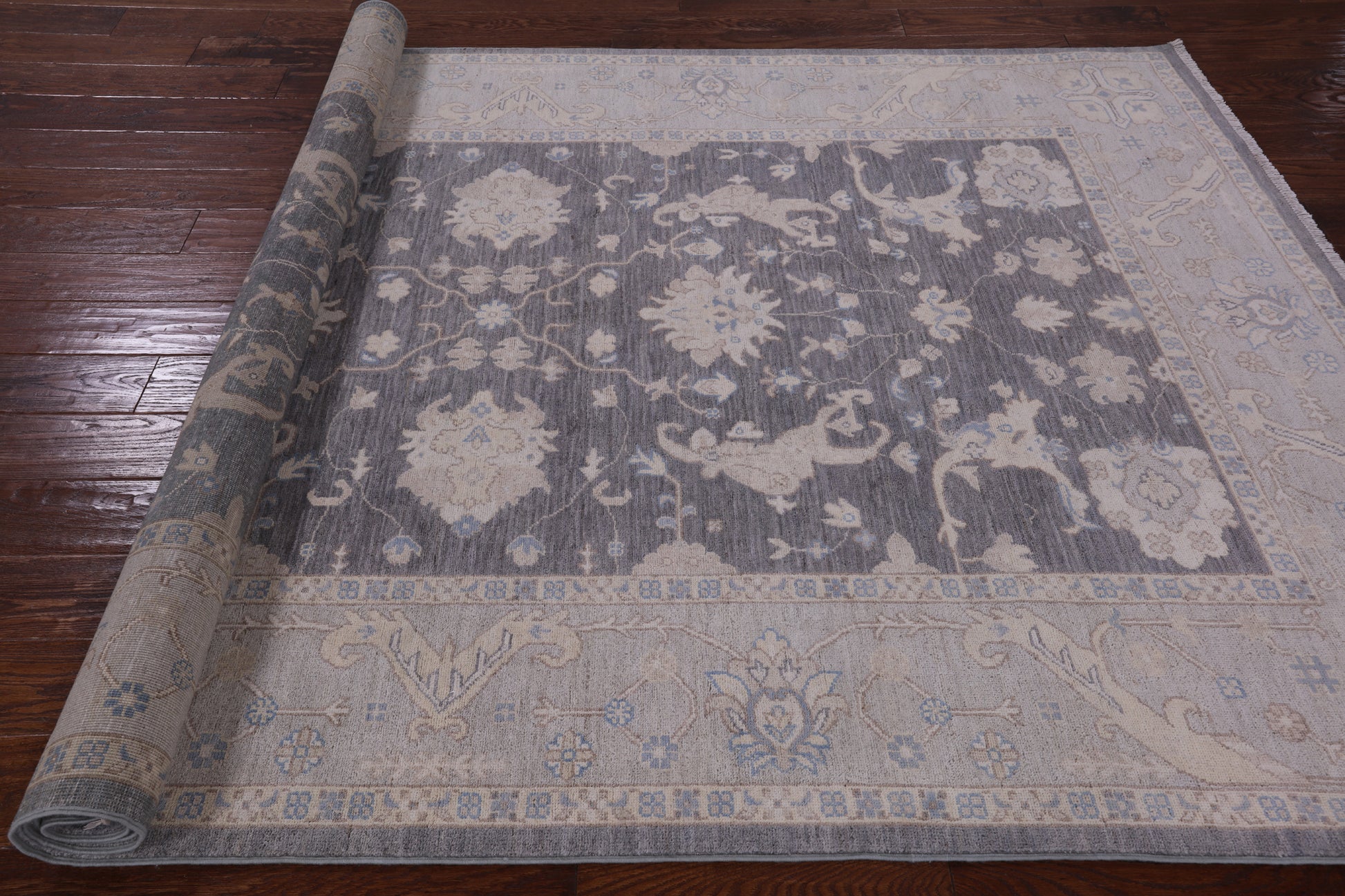 Grey Peshawar Hand Knotted Wool Rug - 5' 10" X 9' 2" - Golden Nile