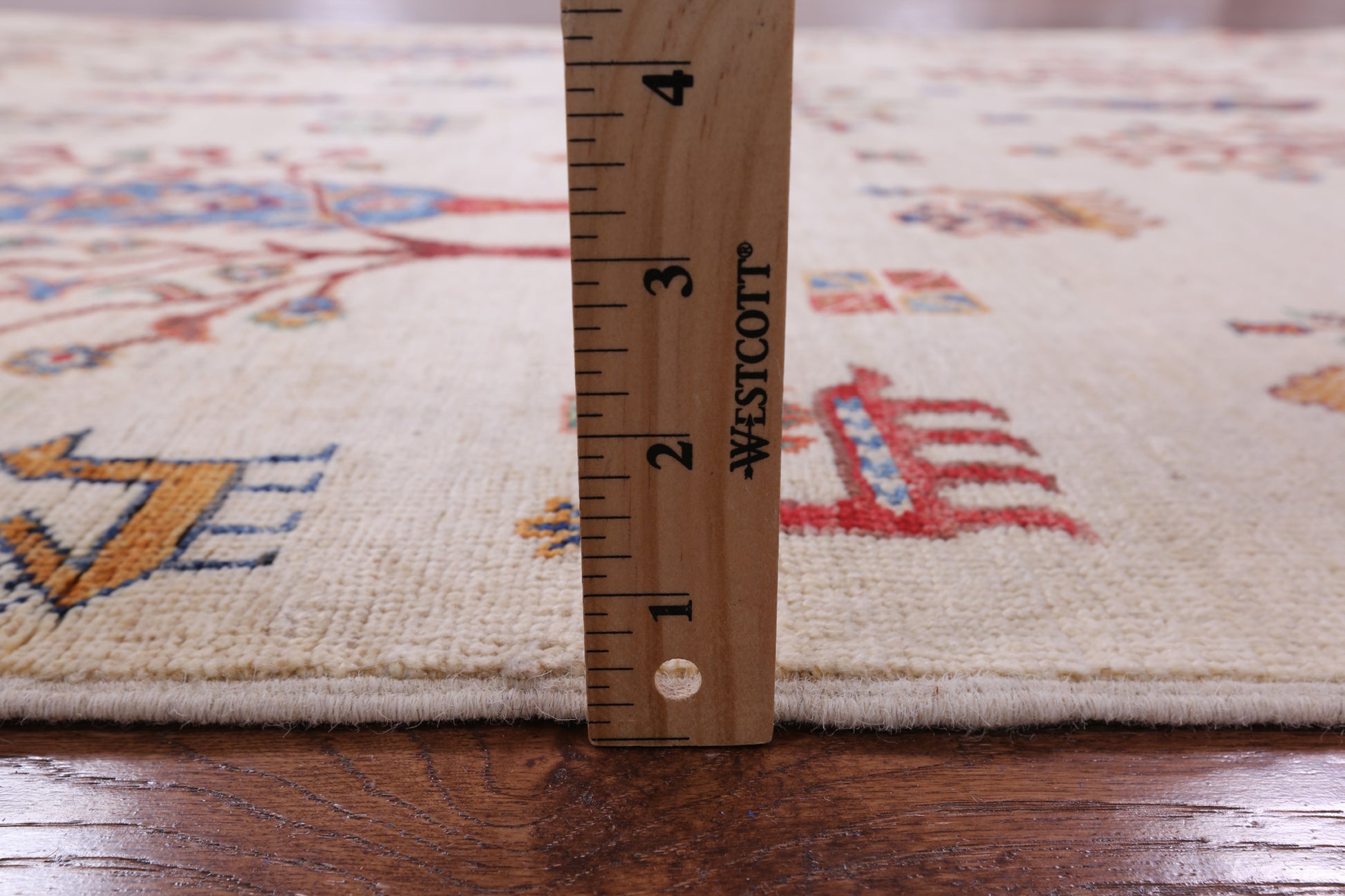 Ivory Persian Gabbeh Hand Knotted Wool Rug - 5' 4" X 7' 11" - Golden Nile