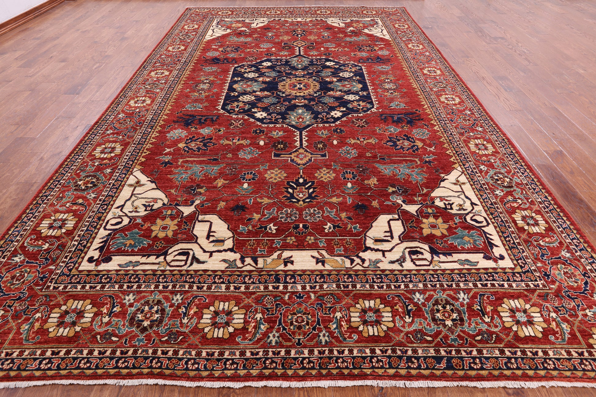 Red Fine Serapi Handmade Wool Rug - 9' 0" X 14' 9" - Golden Nile