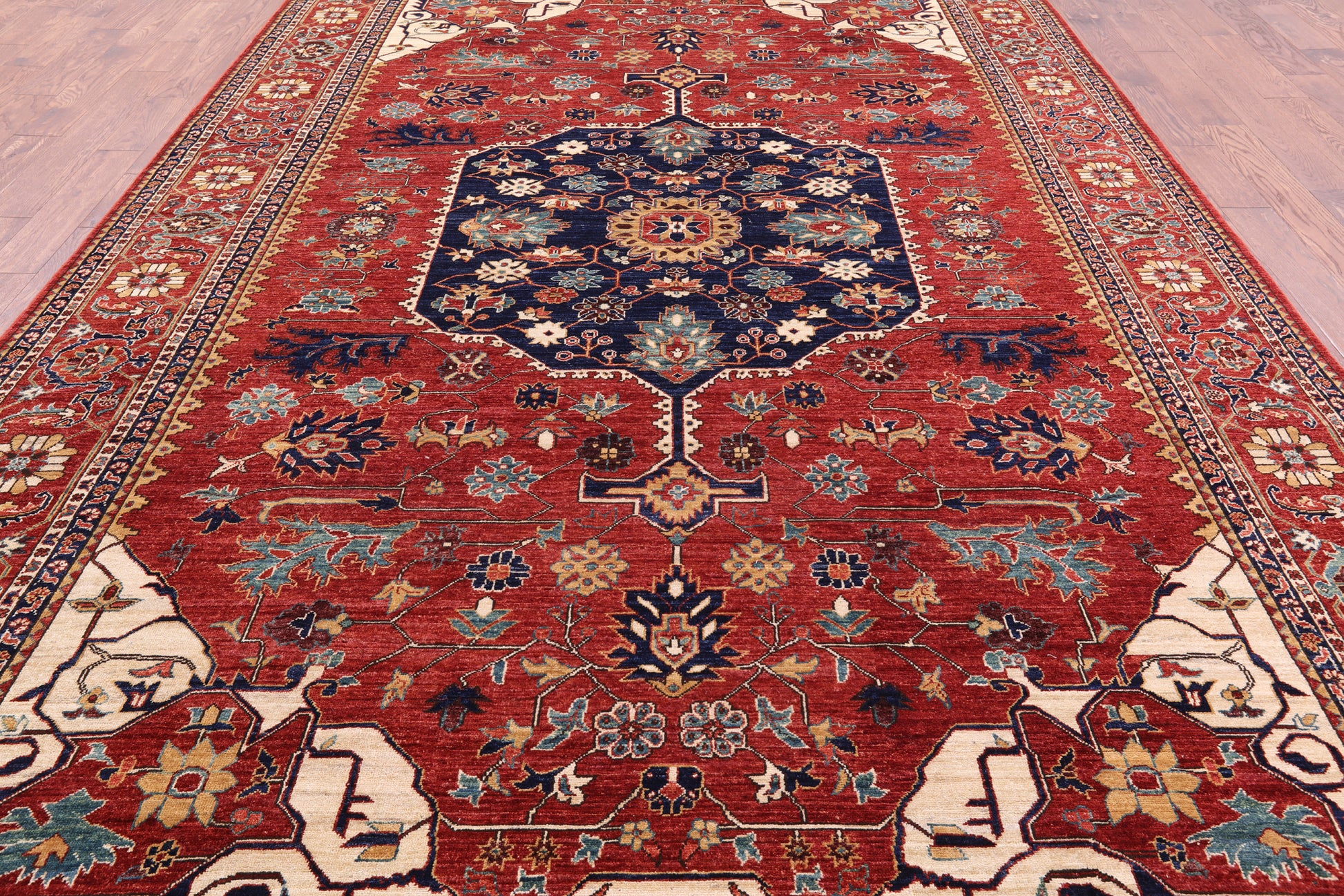 Red Fine Serapi Handmade Wool Rug - 9' 0" X 14' 9" - Golden Nile