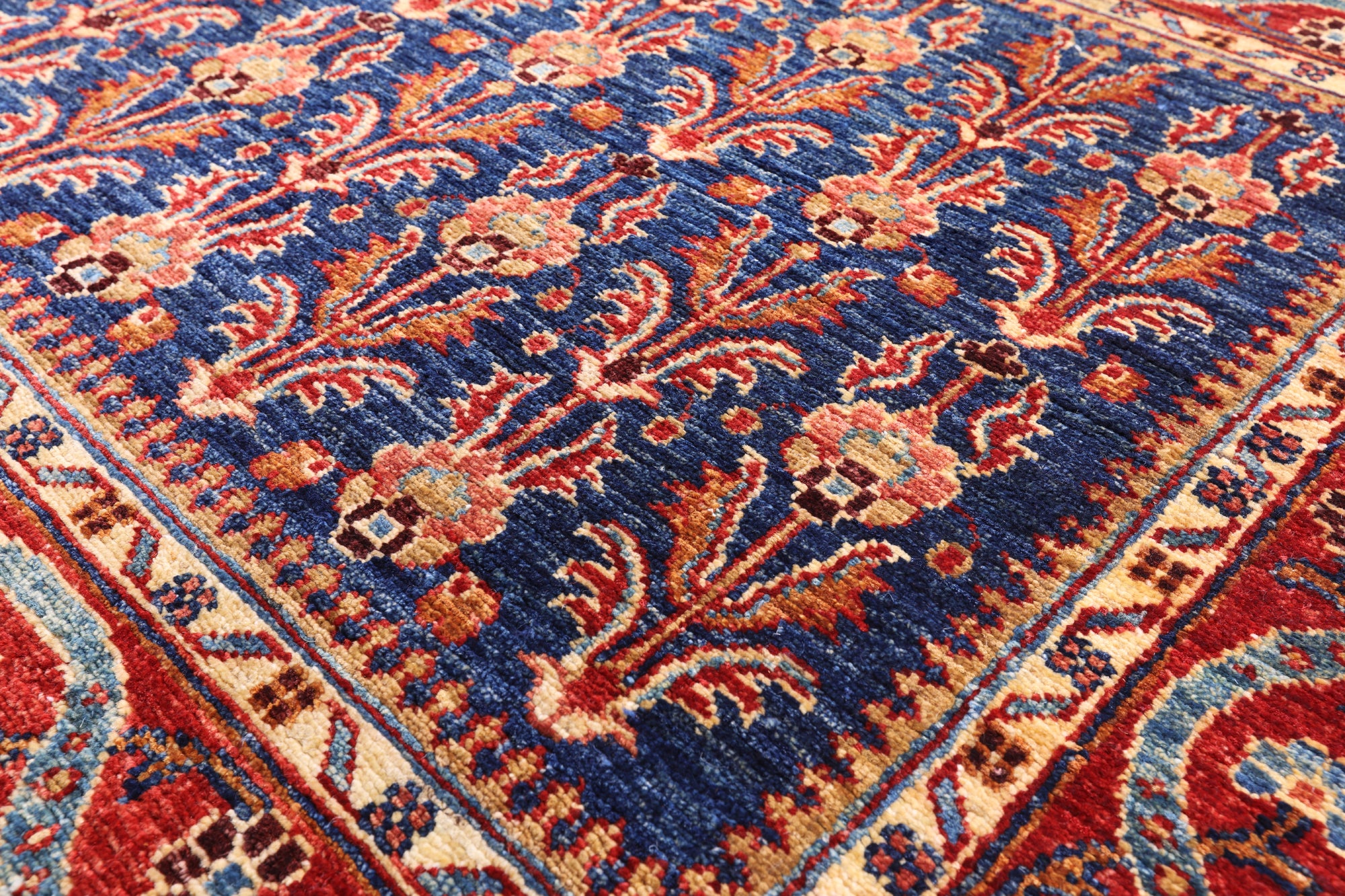 Persian Fine Serapi Handmade Wool Rug - 5' 10" X 8' 1" - Golden Nile