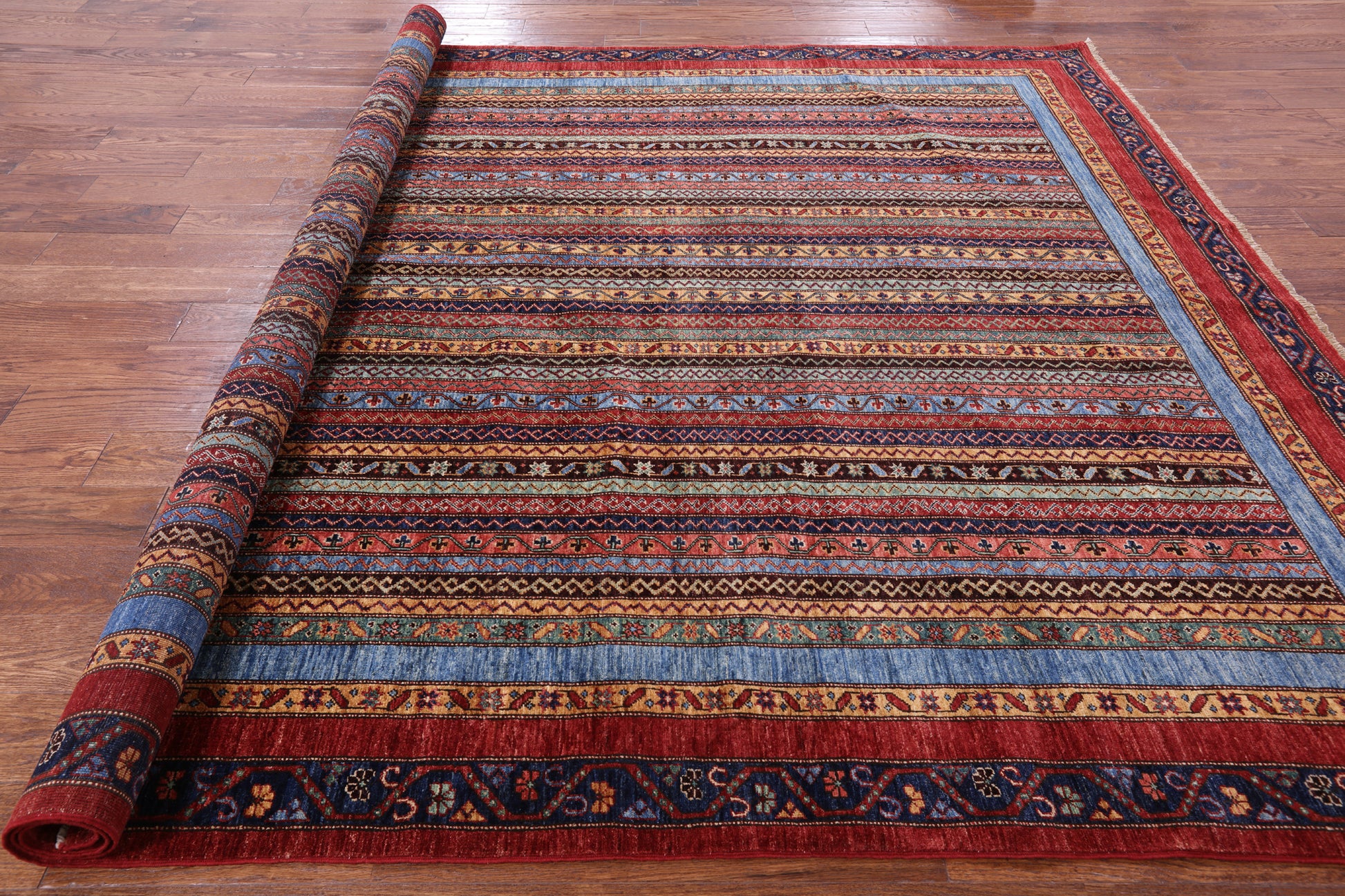 Shall Persian Gabbeh Handmade Wool Rug - 7' 11" X 9' 7" - Golden Nile