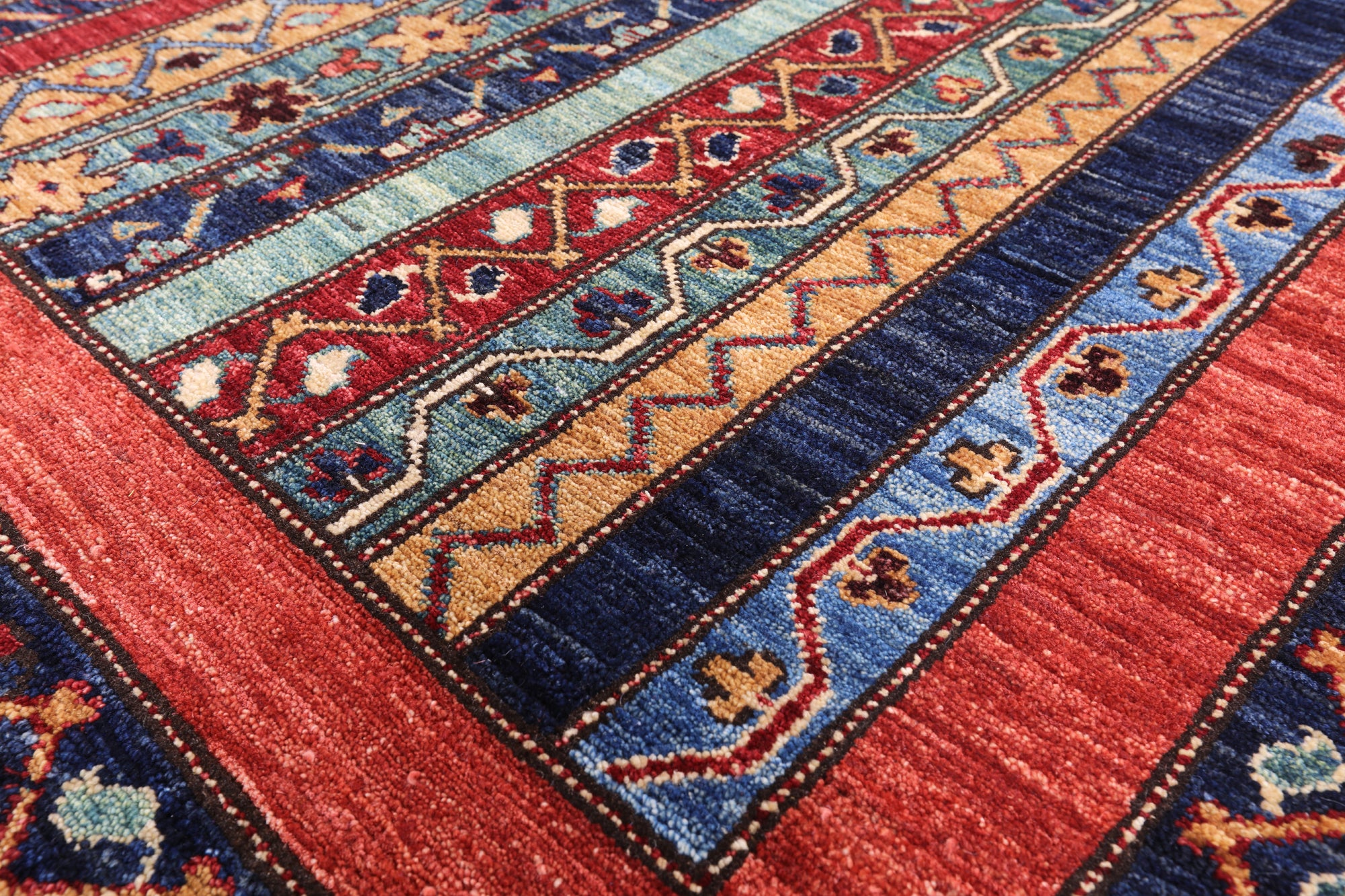 Shall Persian Gabbeh Handmade Wool Rug - 8' 4" X 11' 8" - Golden Nile