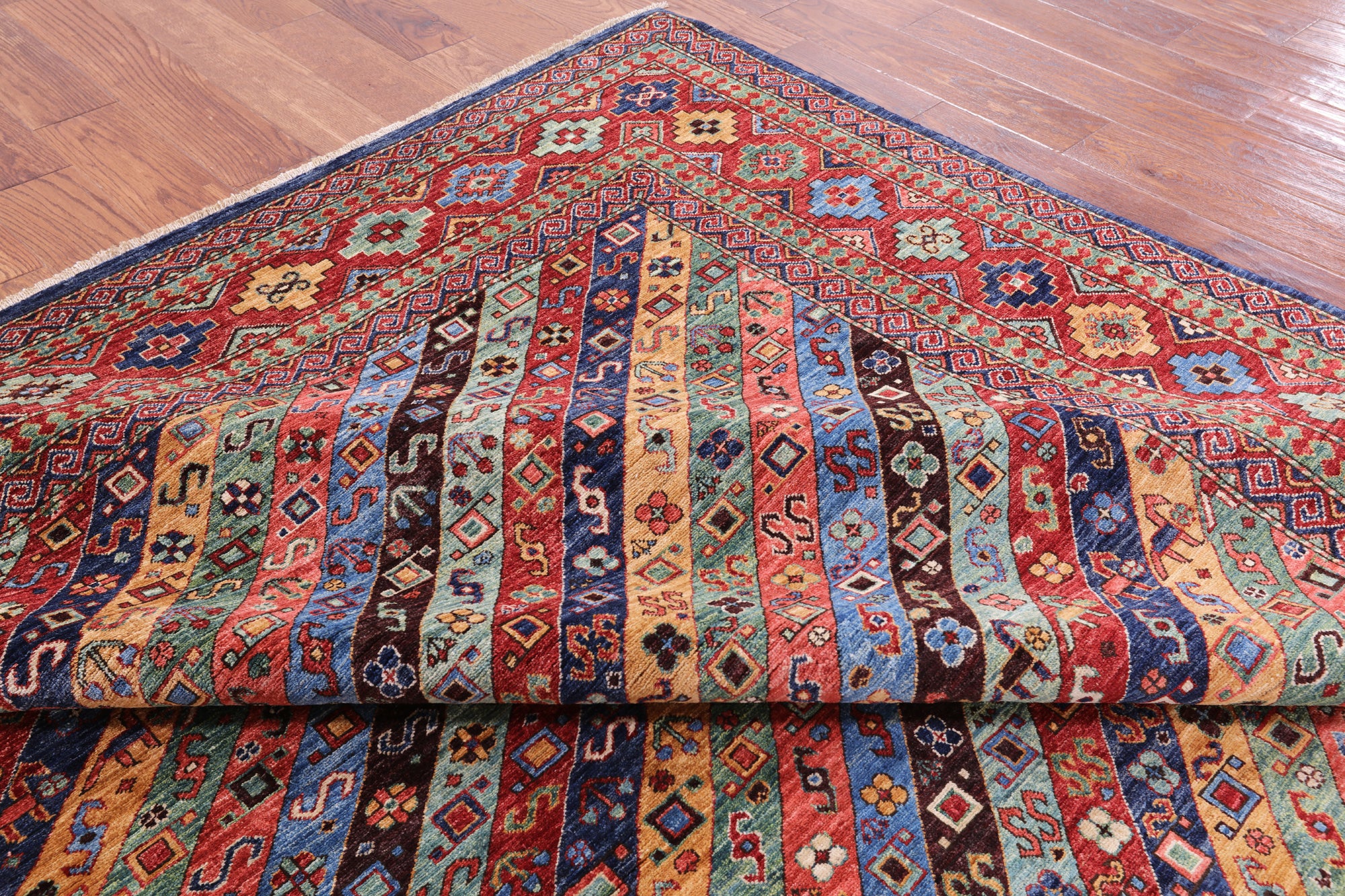 Shall Persian Gabbeh Hand Knotted Wool Rug - 8' 0" X 9' 6" - Golden Nile