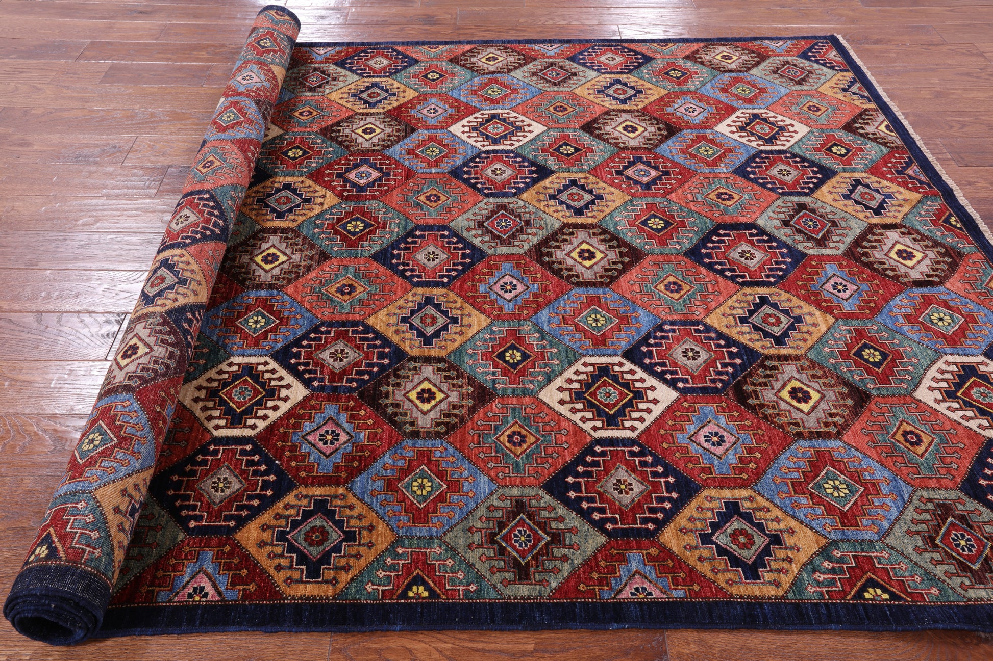 Shall Persian Gabbeh Hand Knotted Wool Rug - 5' 10" X 9' 3" - Golden Nile